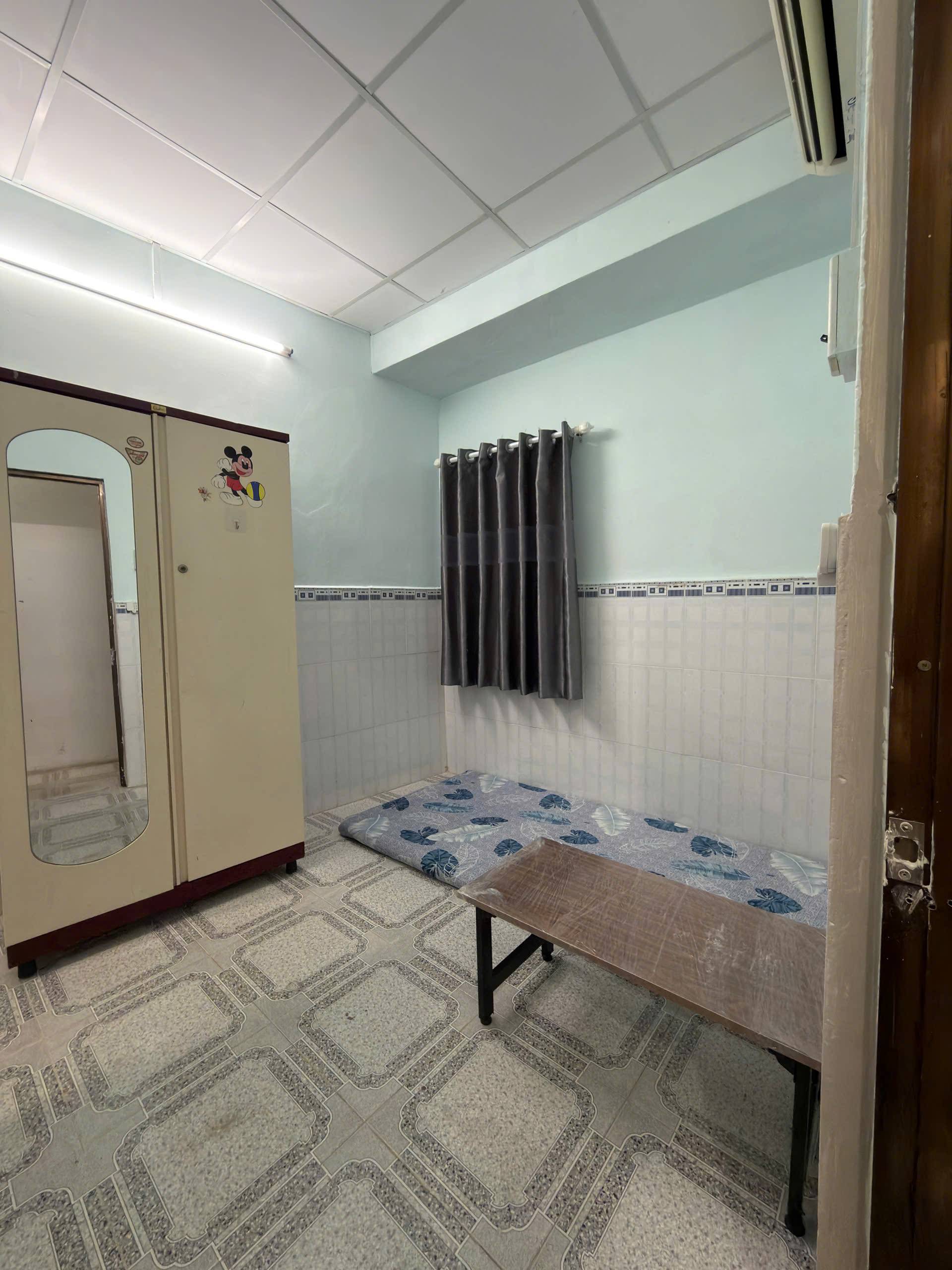  Cho thuê phòng 236 Hoà Hưng, Quận 10