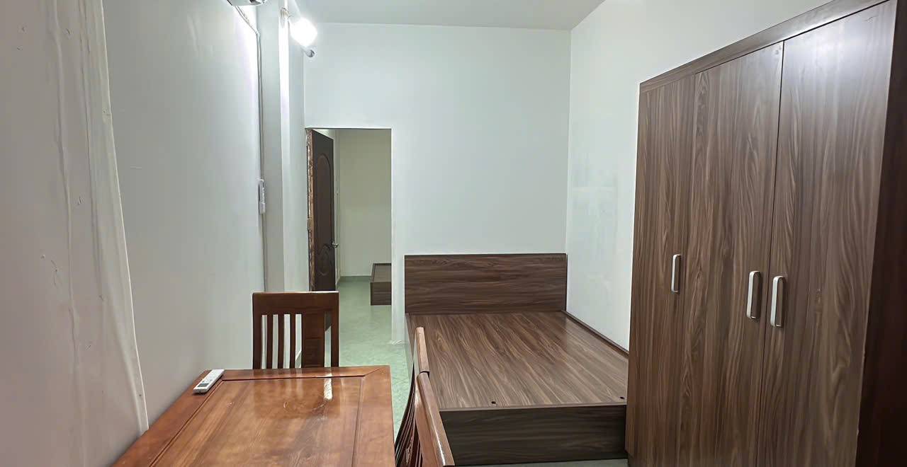  Cho thuê phòng 17 Trường Sơn, Tân Bình