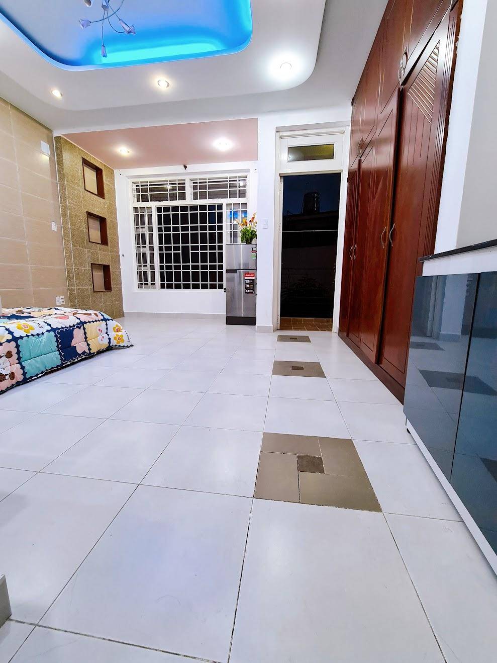 cho thuê phòng q10