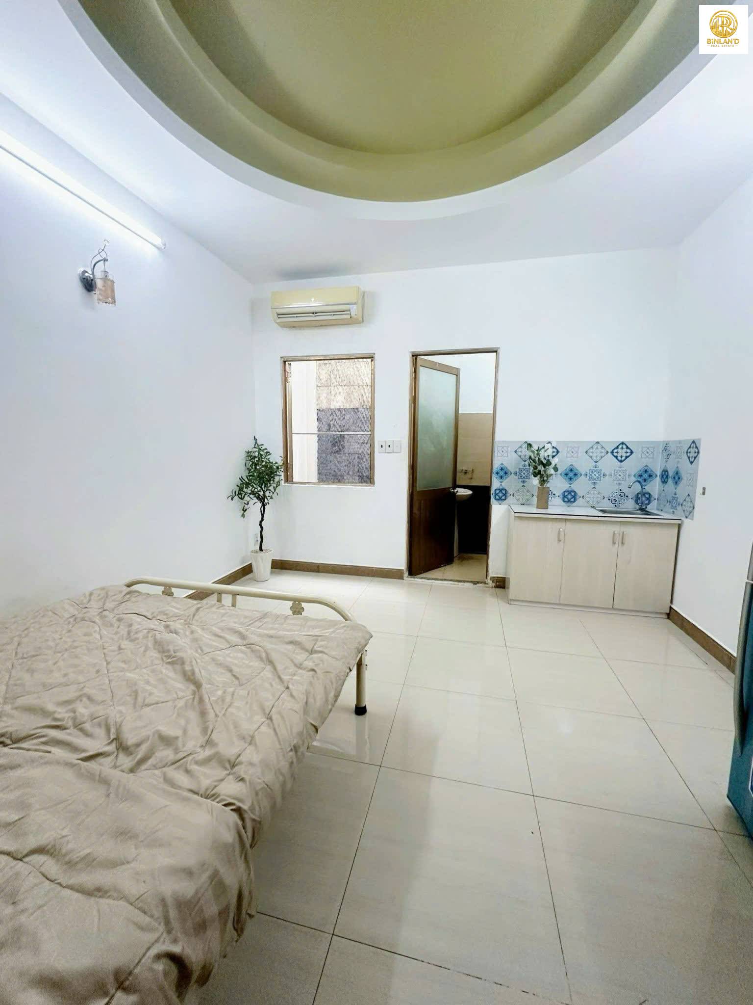 30,  Hoàng Bật Đạt, Phường 15, Quận Tân Bình, Thành phố Hồ Chí Minh