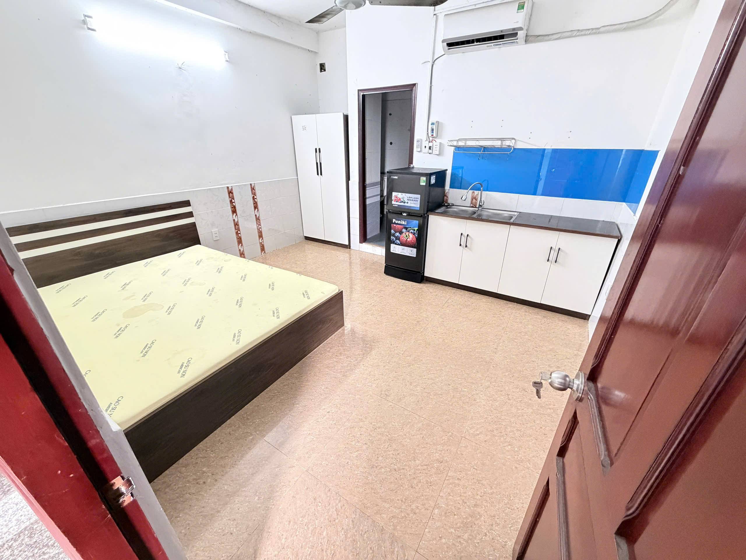 Cho thuê phòng Nguyễn Hồng Đào, Tân Bình