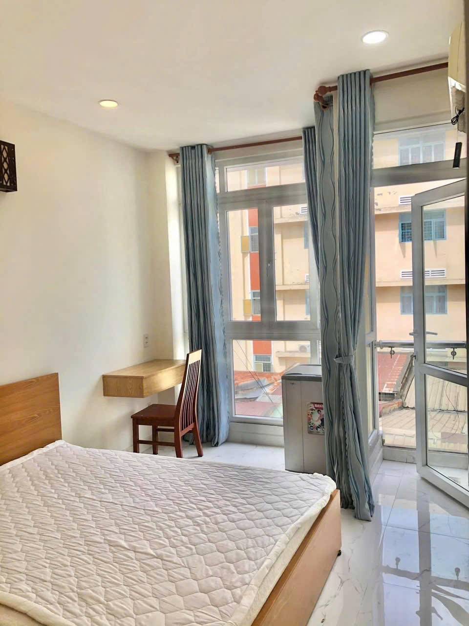 Cho thuê phòng 49 Nguyễn Bỉnh Khiêm, Quận 1