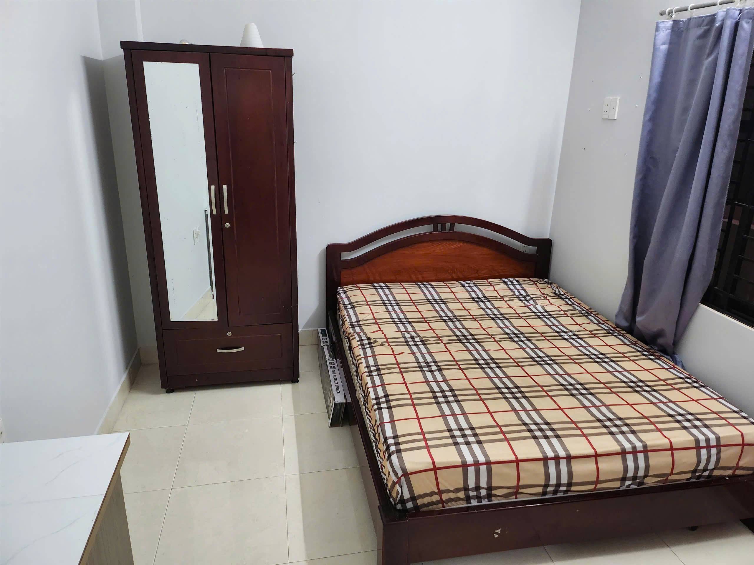 Cho thuê phòng 325 Võ Văn Tần, Quận 3