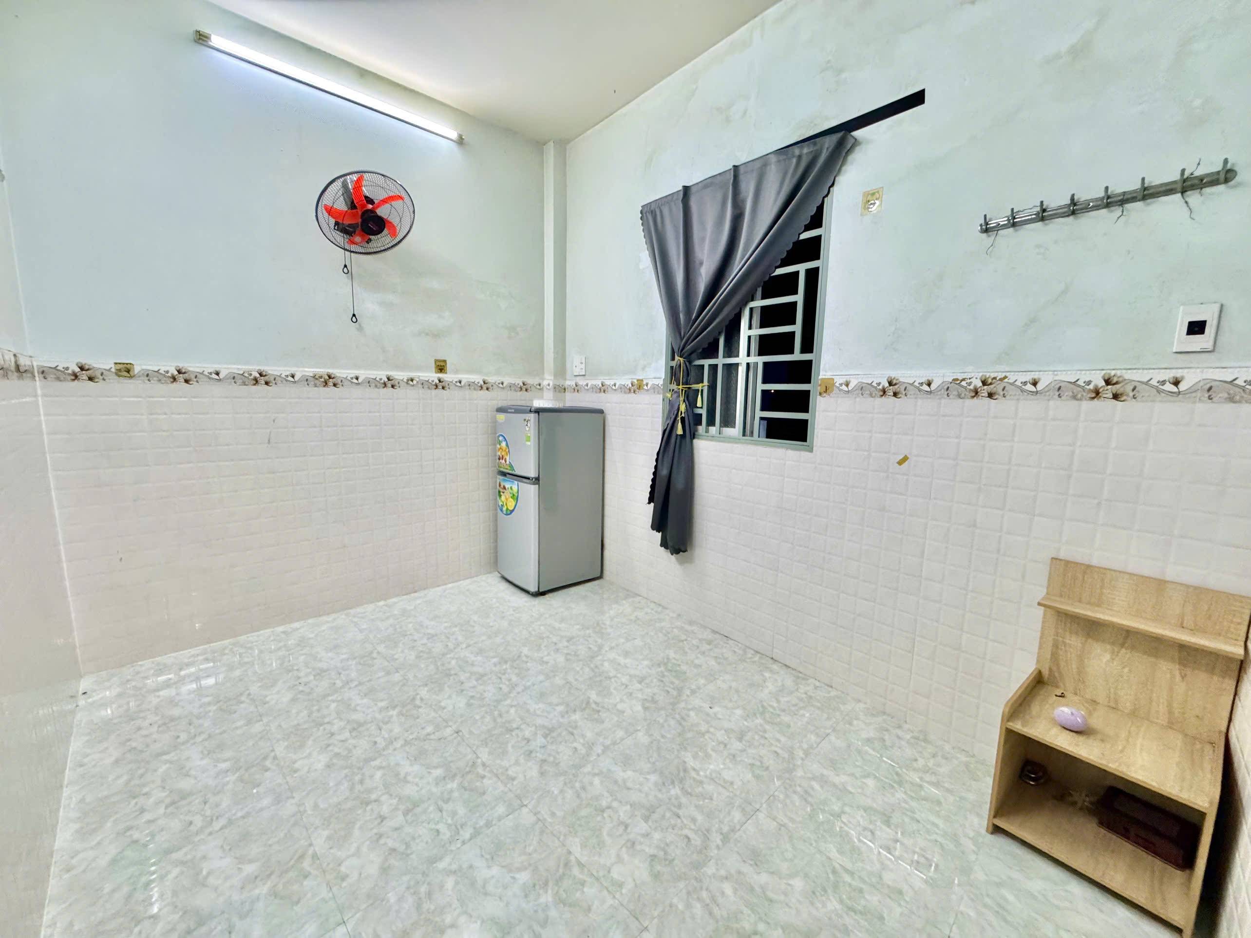 Cho thuê phòng Lê Quốc Hưng, Quận 4