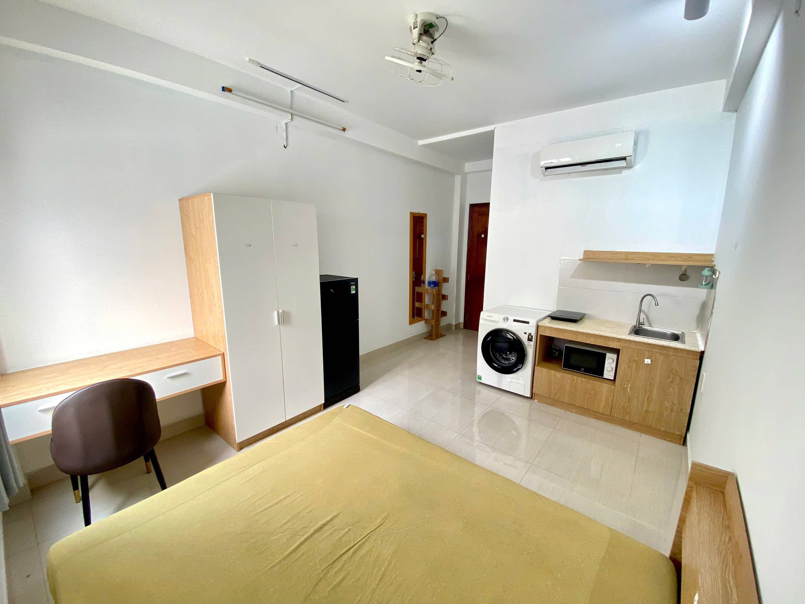 Cho thuê phòng 12A Nguyễn Thị Minh Khai, Quận 1