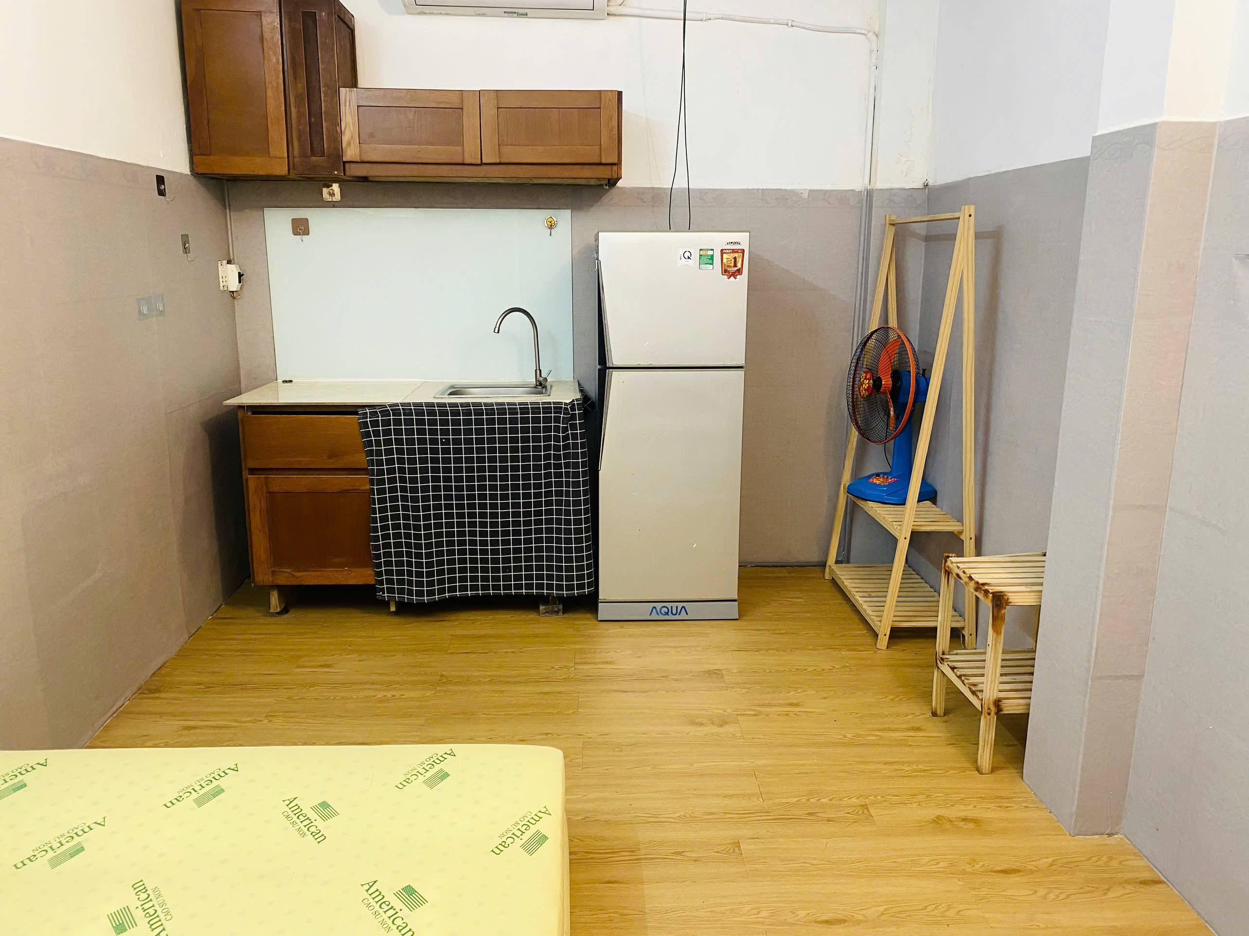 Cho thuê phòng 82 Đường số 15, Quận 7