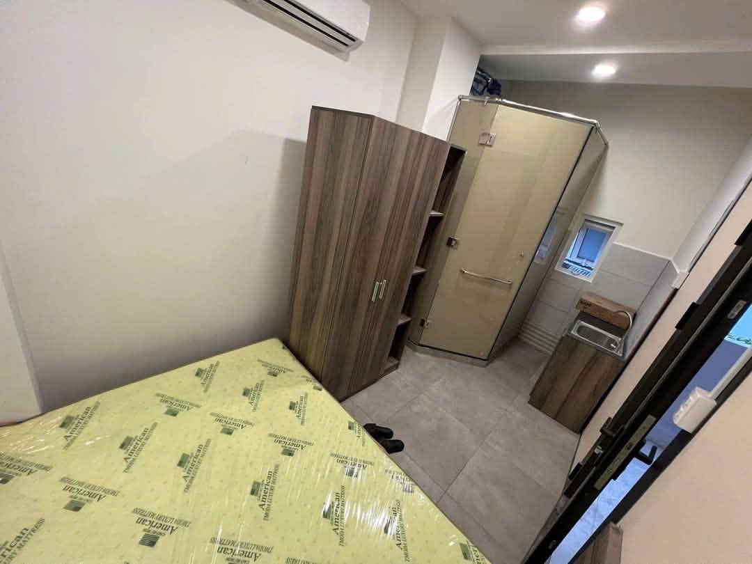 Cho thuê phòng 483A CMT8, Quận 10