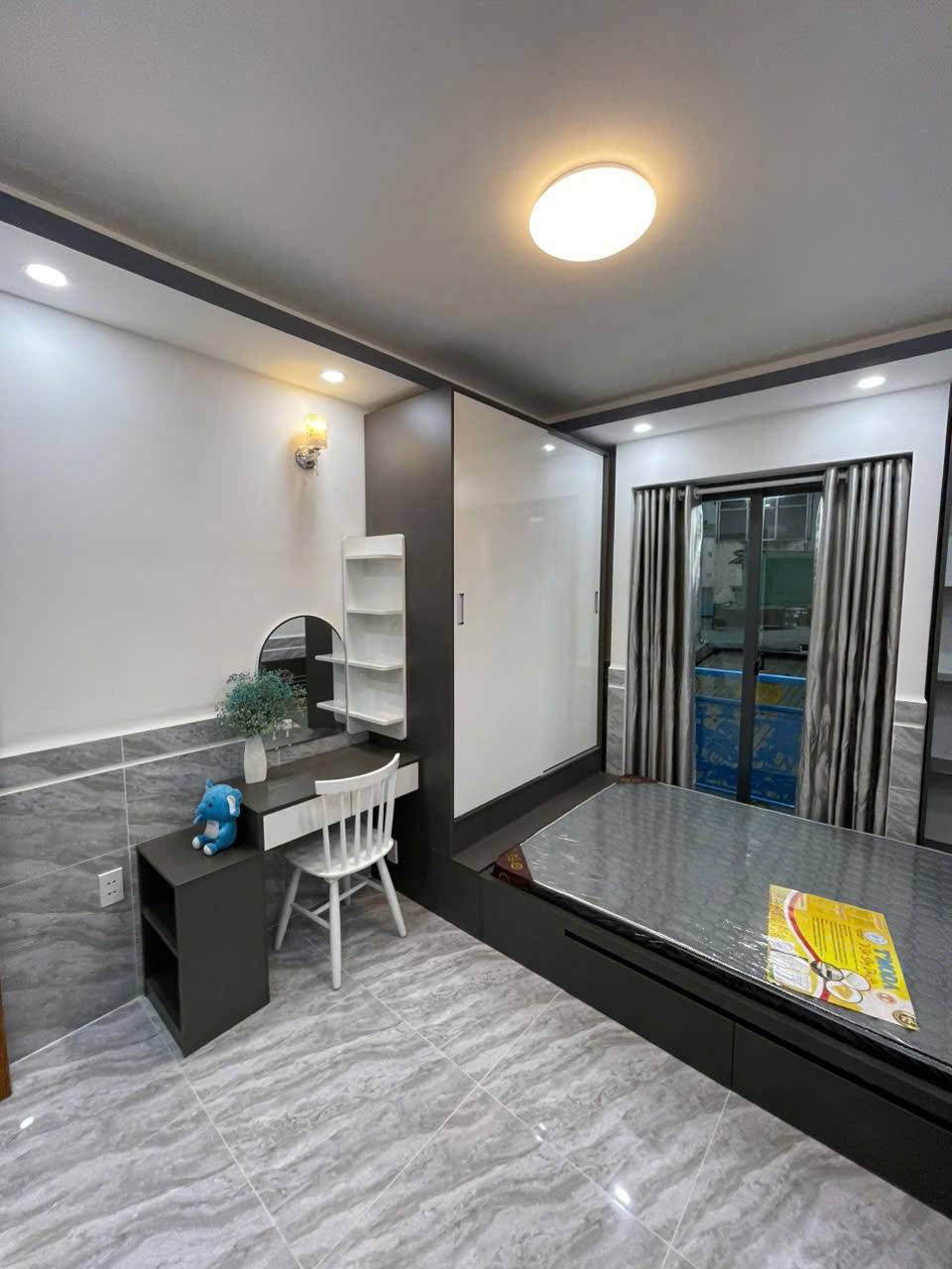  Cho thuê phòng 36 Nhiêu Tứ, Phú Nhuận