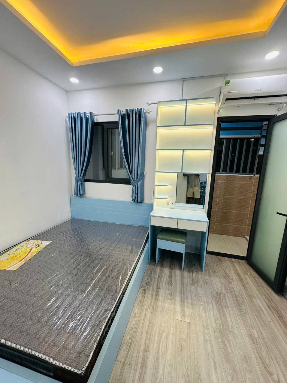  Cho thuê phòng 39 Bùi Đình Tuý, Bình Thạnh