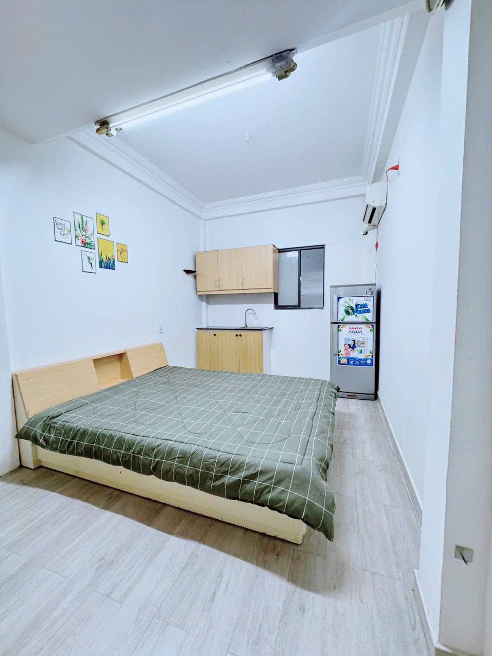 Cho thuê phòng 401 Trần Hưng Đạo, Quận 1