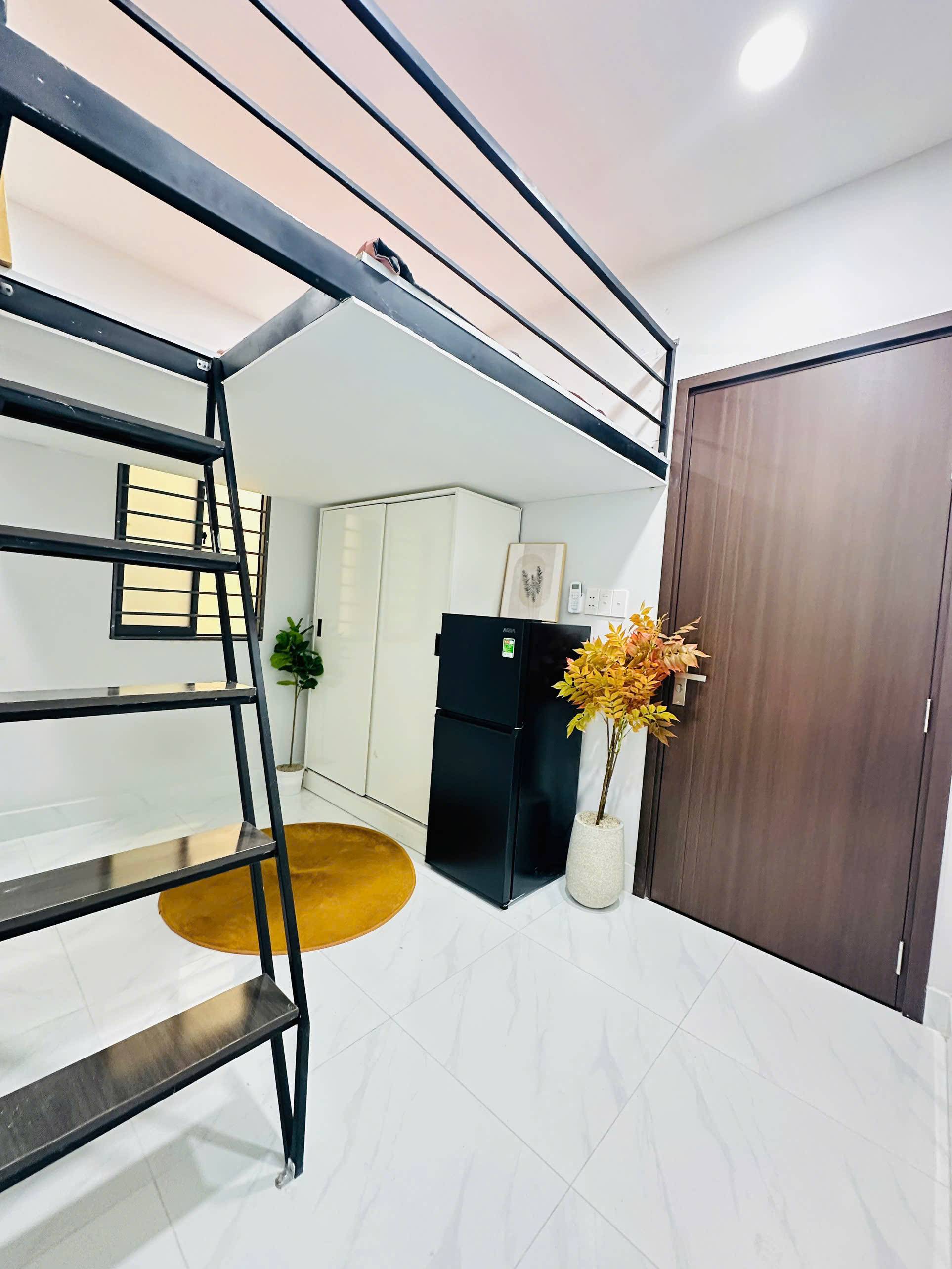 Cho thuê phòng 760 Nguyễn Kiệm, Phú Nhuận