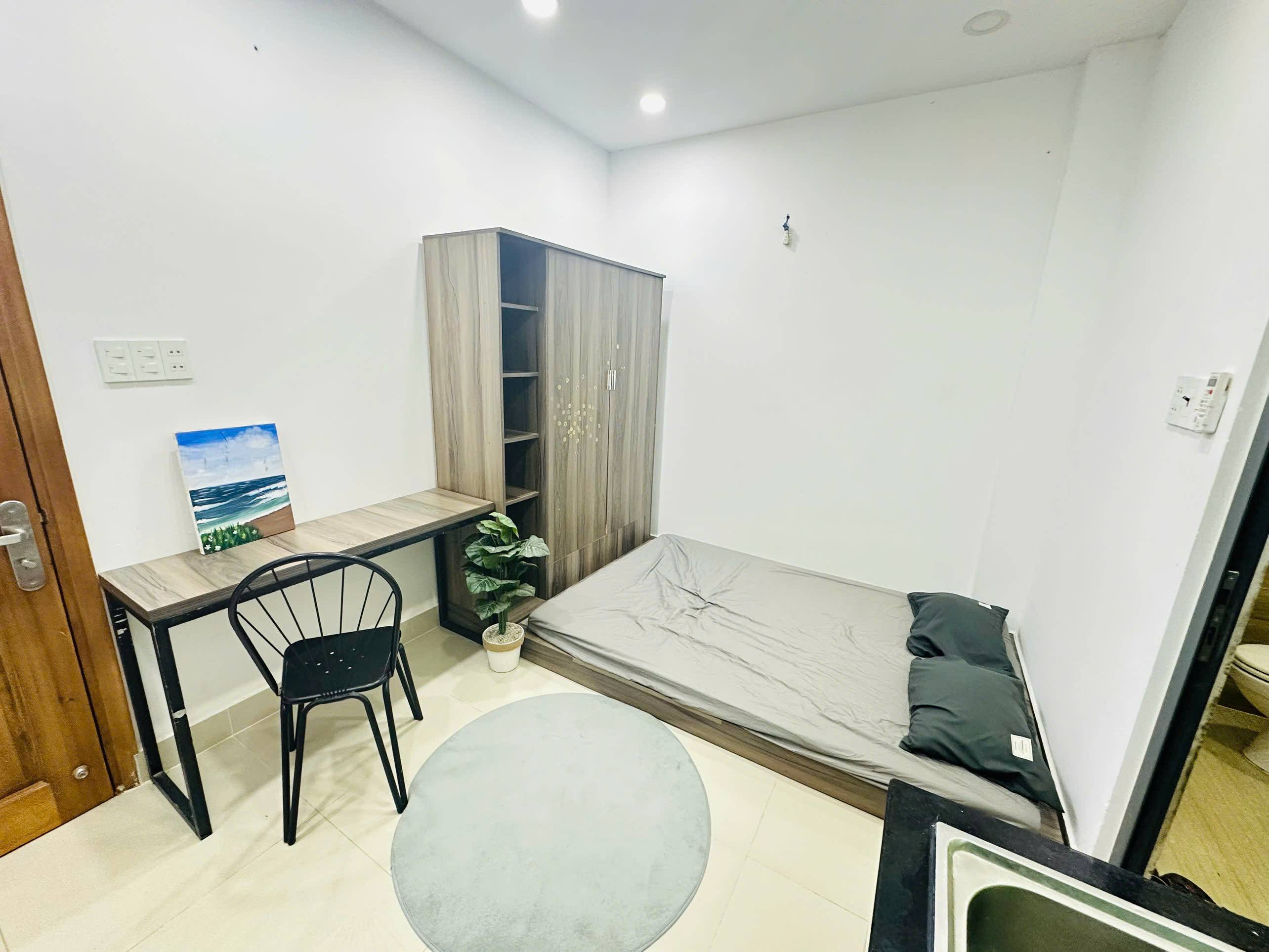 Cho thuê phòng 142 Nguyễn Trọng Tuyển, Phú Nhuận