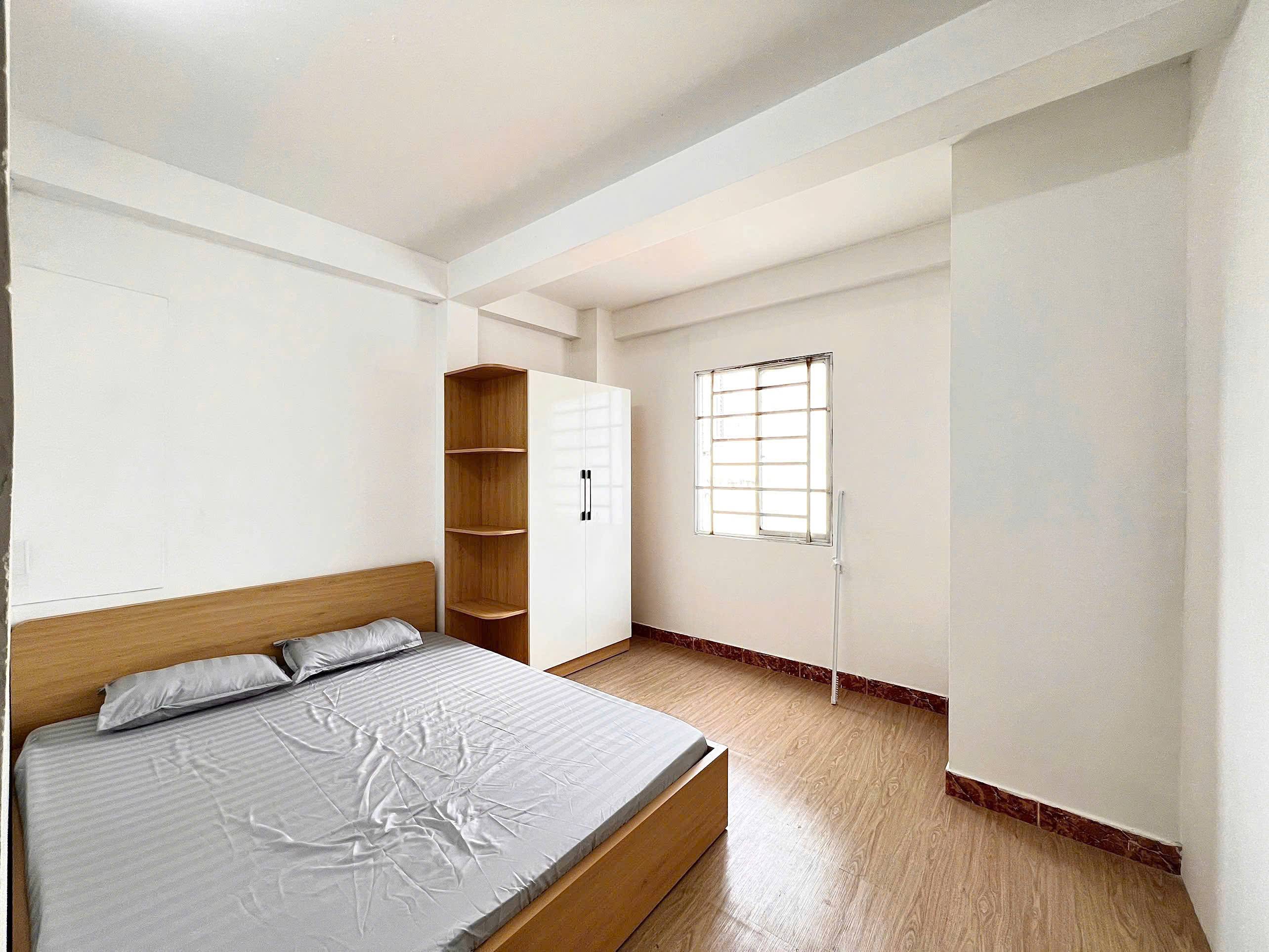  Cho thuê phòng 1A Thành Thái, Quận 10