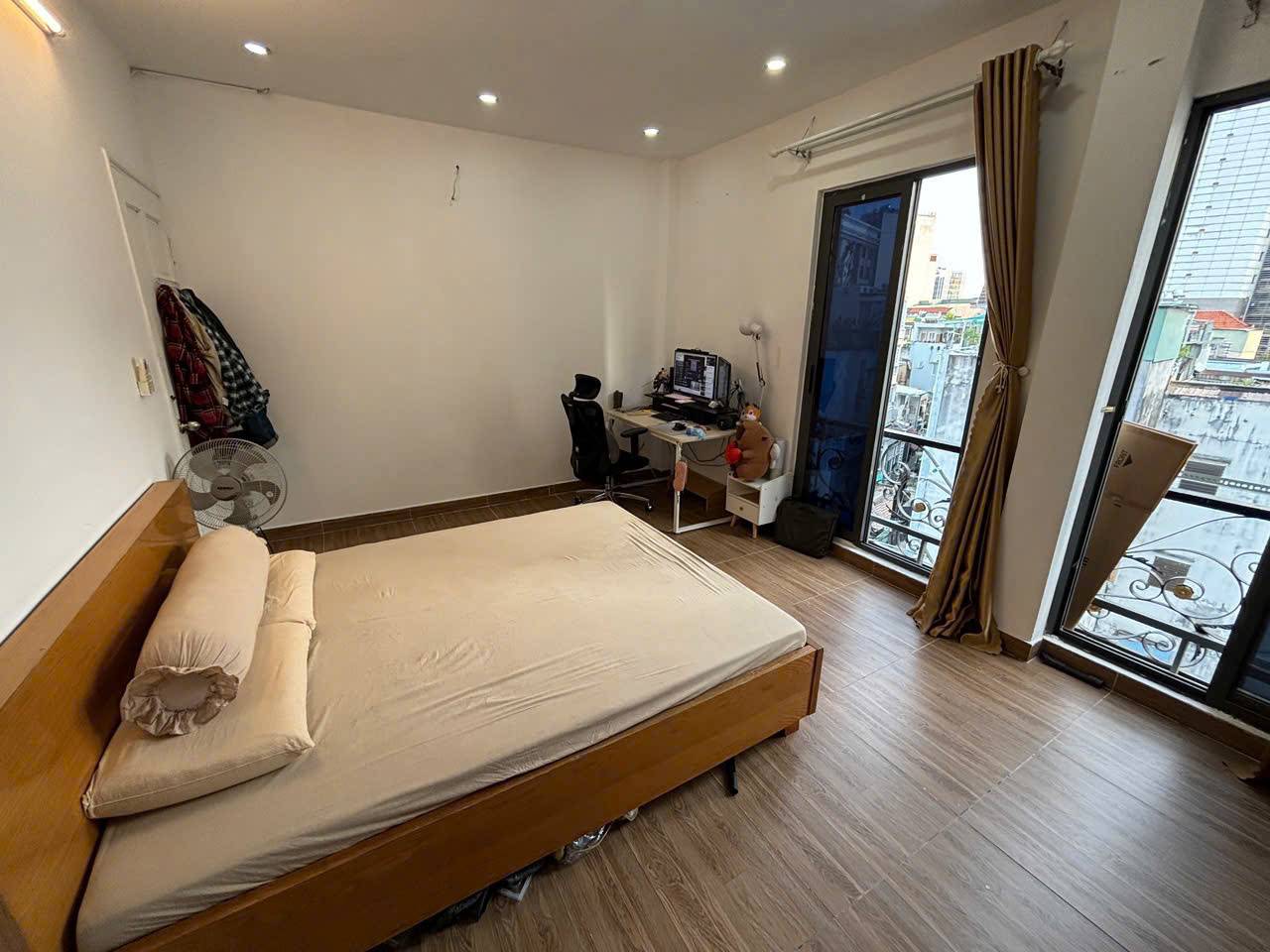  Cho thuê phòng 49 Huỳnh Tịnh, Quận 3