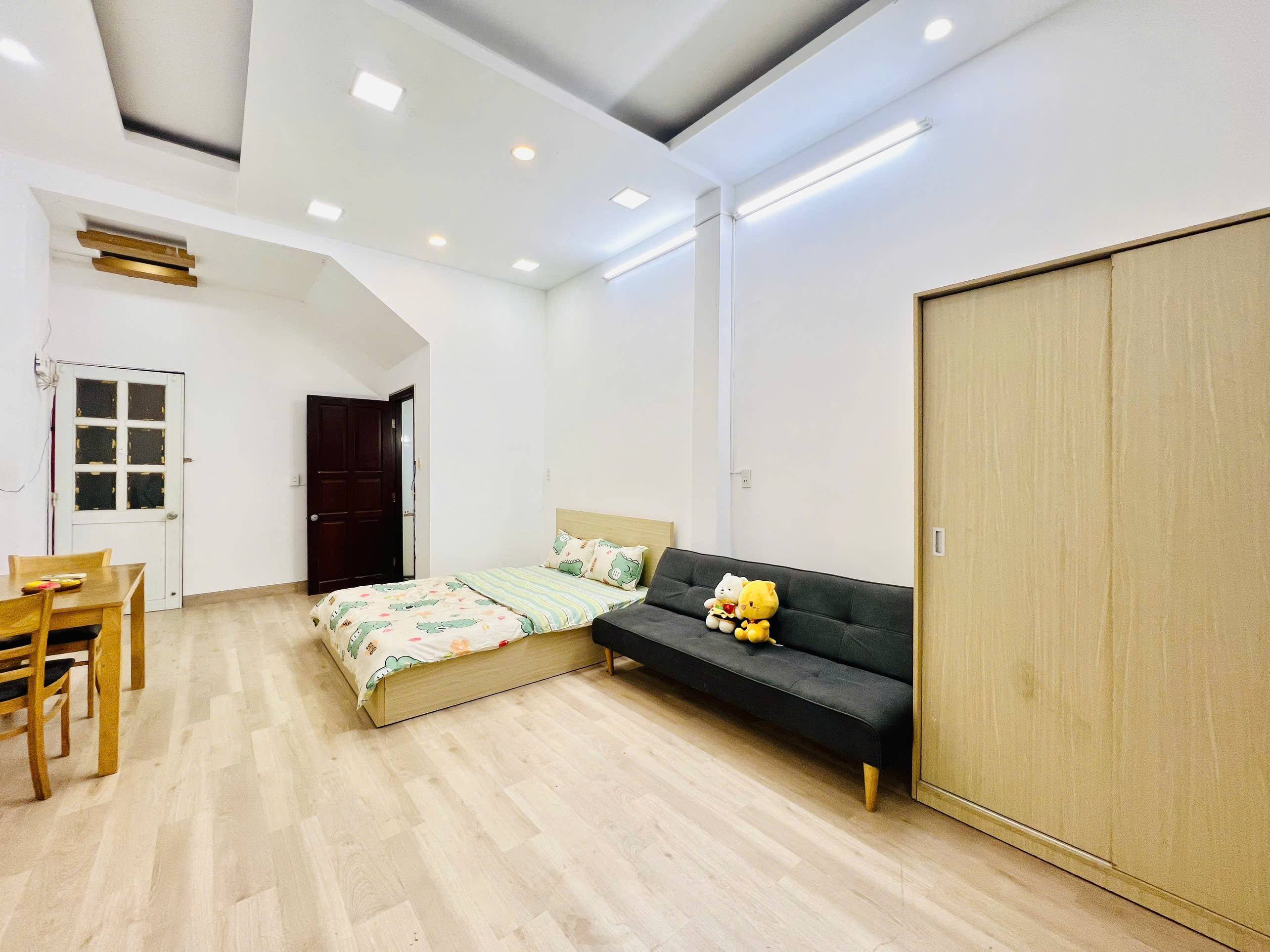  Cho thuê phòng 28 Nguyễn Cửu Vân, Bình Thạnh