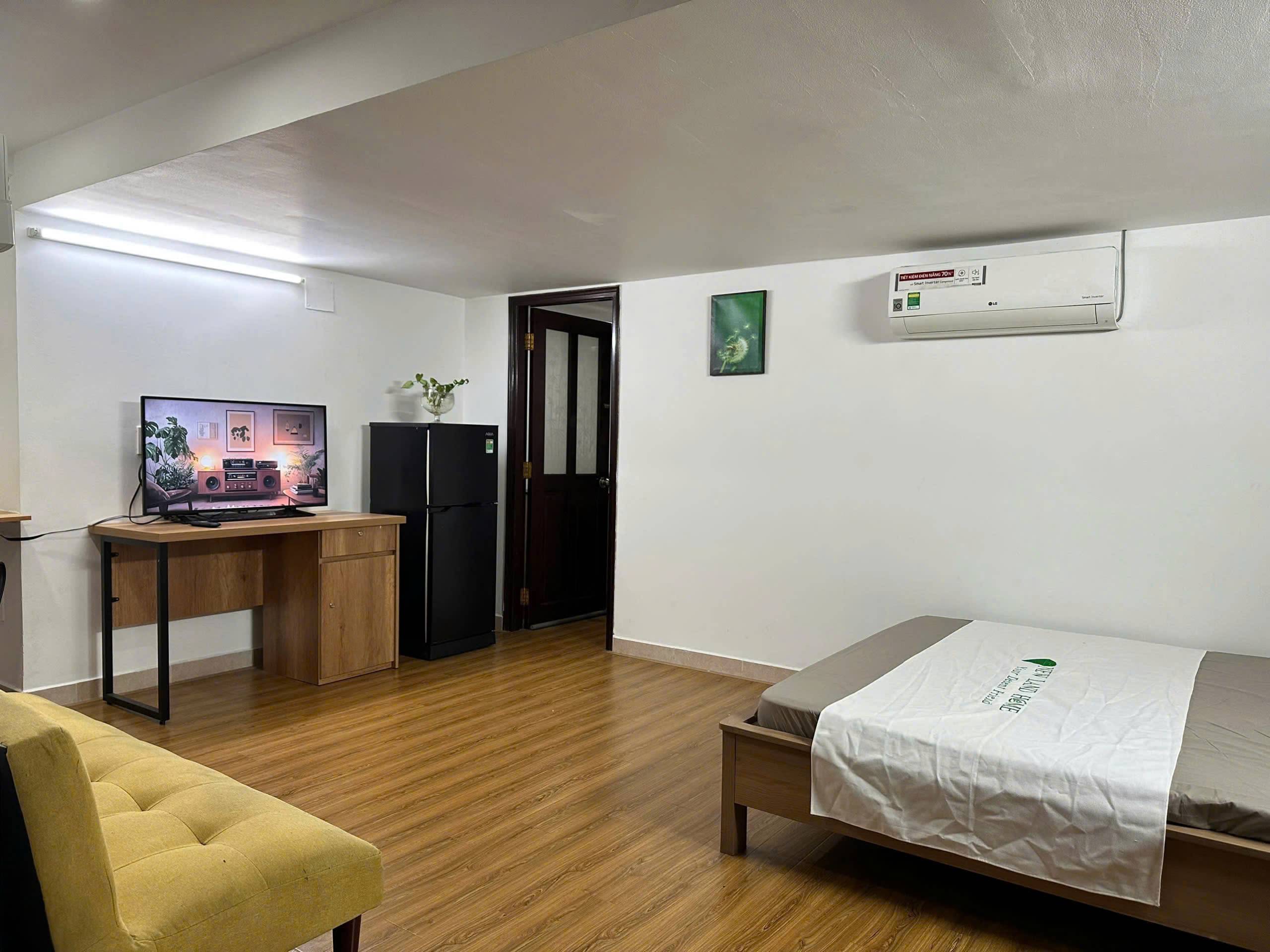 Cho thuê phòng 140 Đường số 79, Quận 7