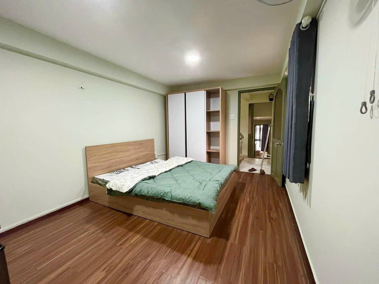 Cho thuê phòng 255 Nguyễn Thiện Thuật, Quận 3