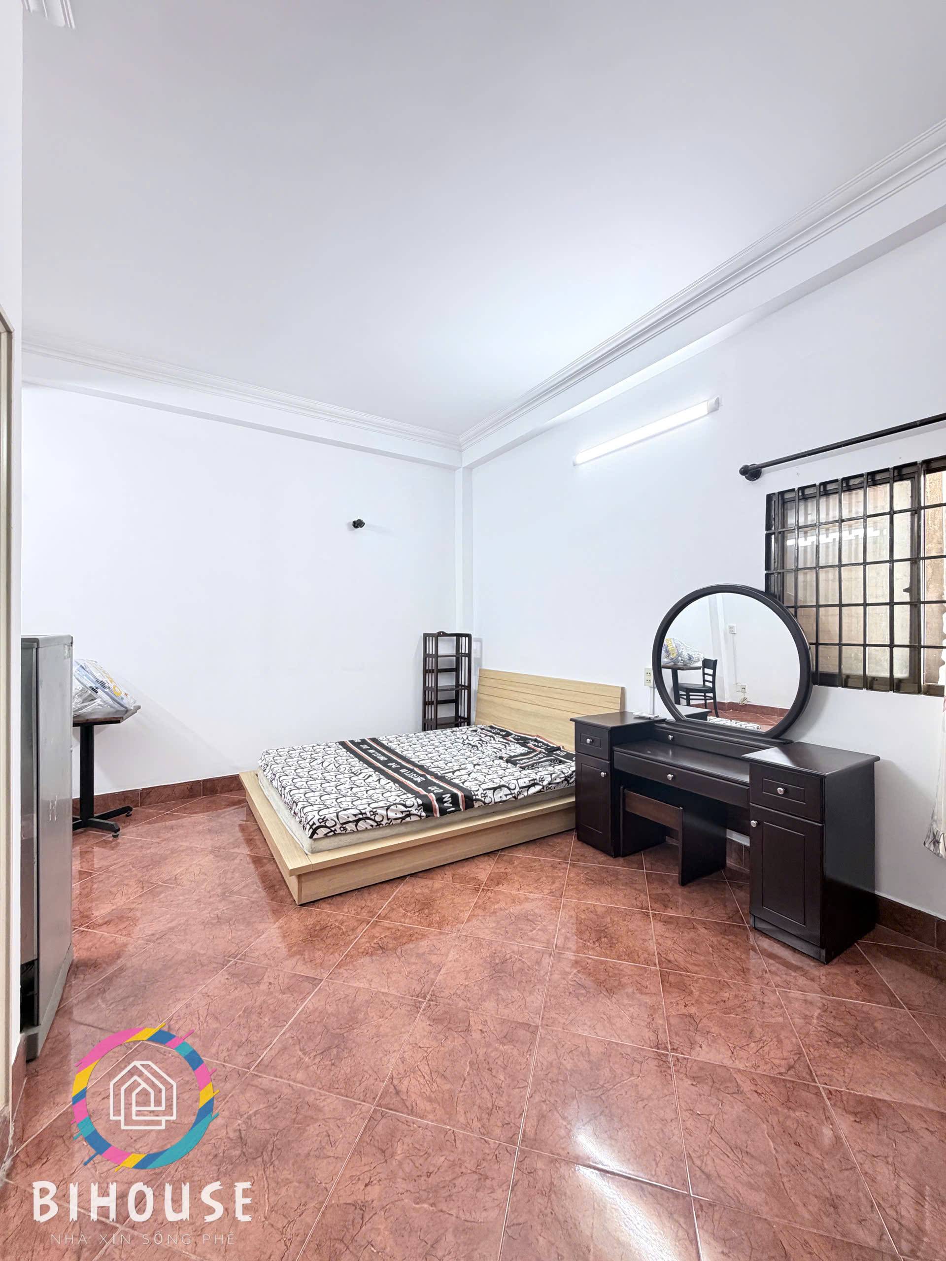 Cho thuê phòng 260 Phan Đình Phùng, Phú Nhuận