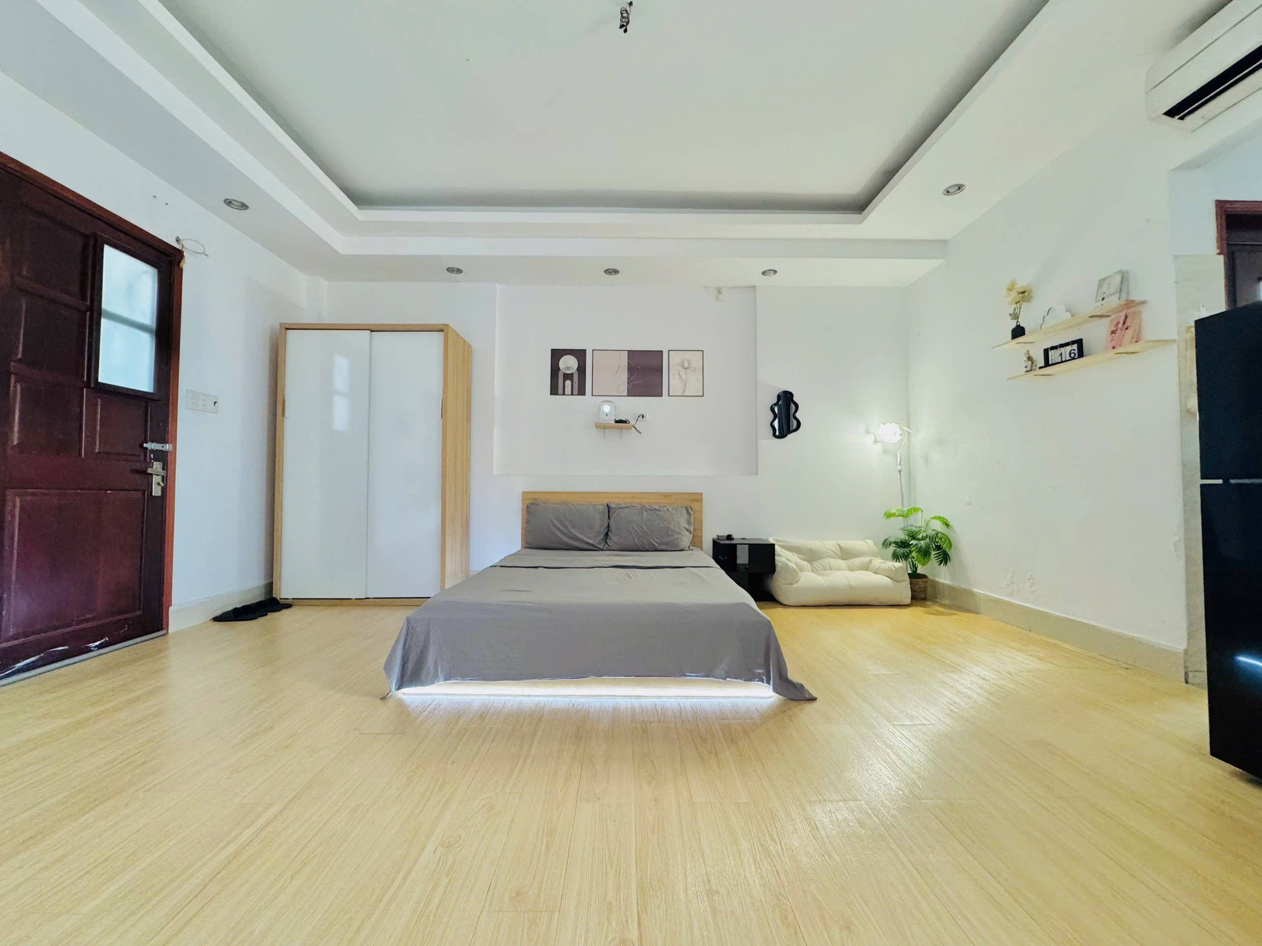 Cho thuê phòng 12 Sông Thương, Tân Bình, HCM