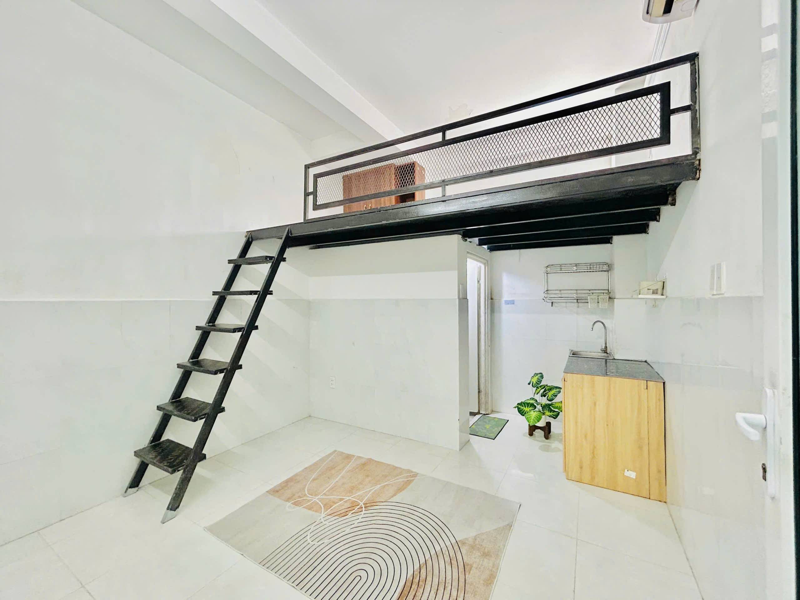 Cho thuê phòng 911 Phạm Văn Bạch, Tân Bình