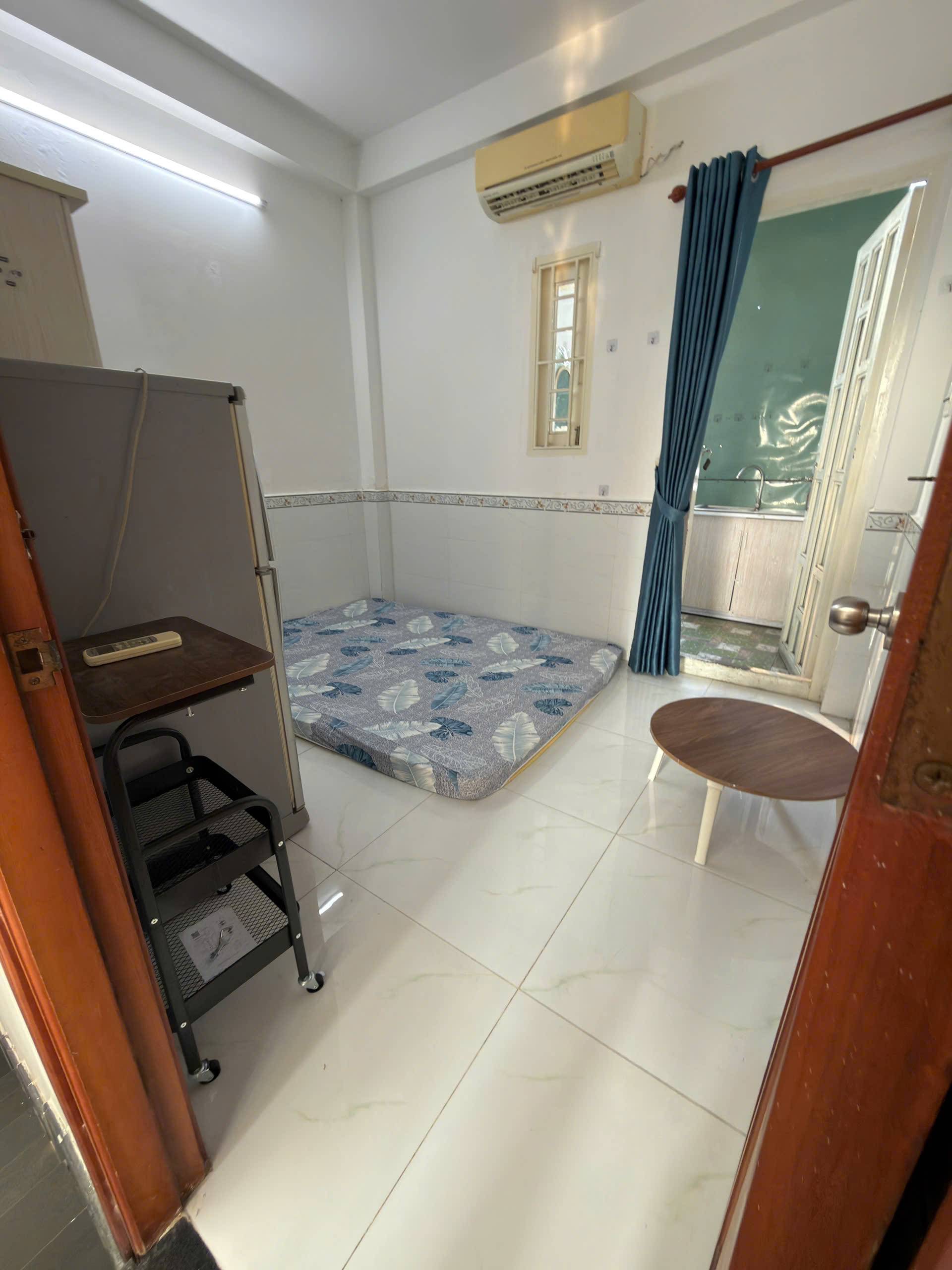 Cho thuê phòng 125 Hoà Hưng, Quận 10