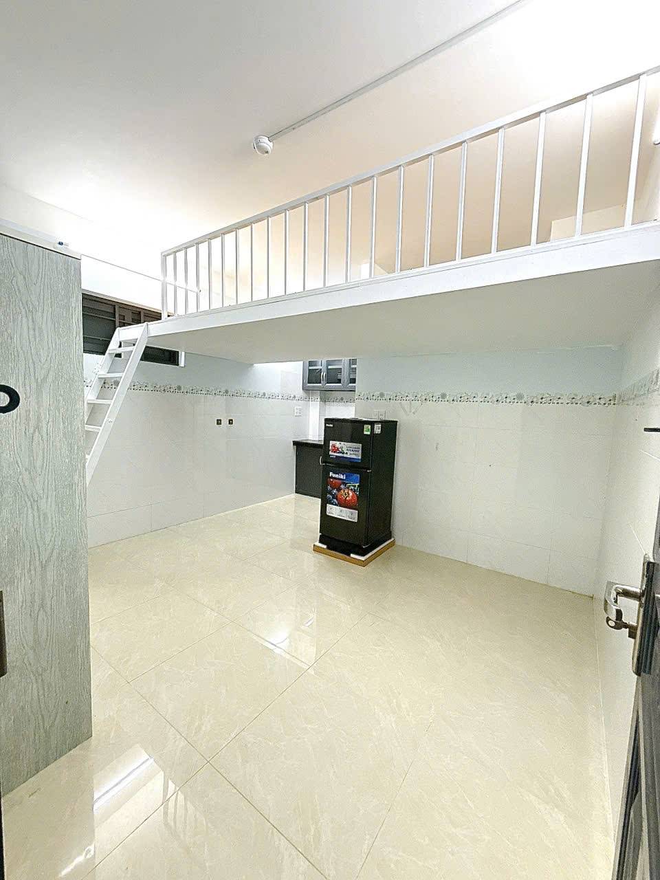 Cho thuê phòng 896 Xô Viết Nghệ Tĩnh, Bình Thạnh