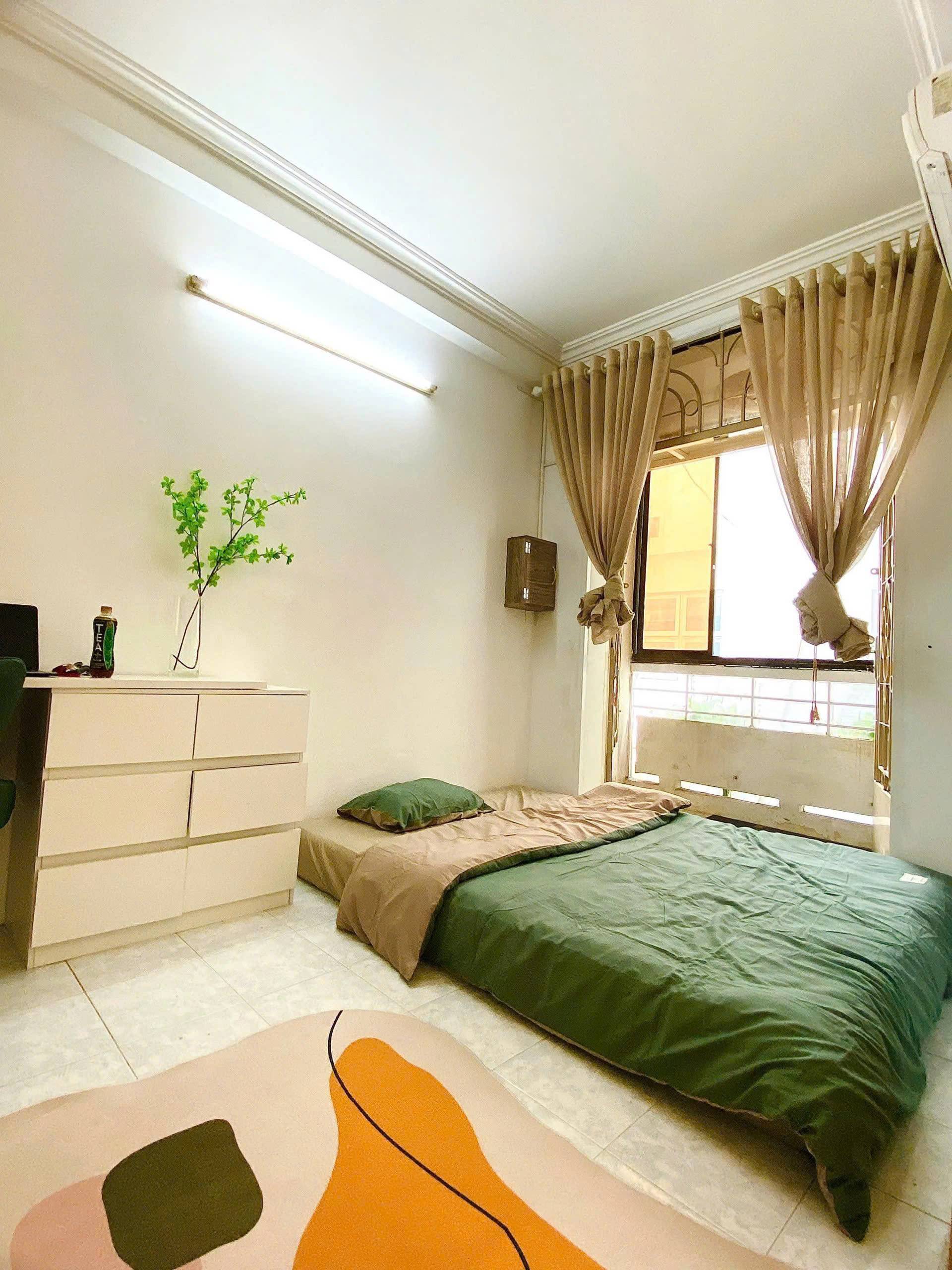 Cho thuê phòng 147 Trần Đình Xu, Quận 1