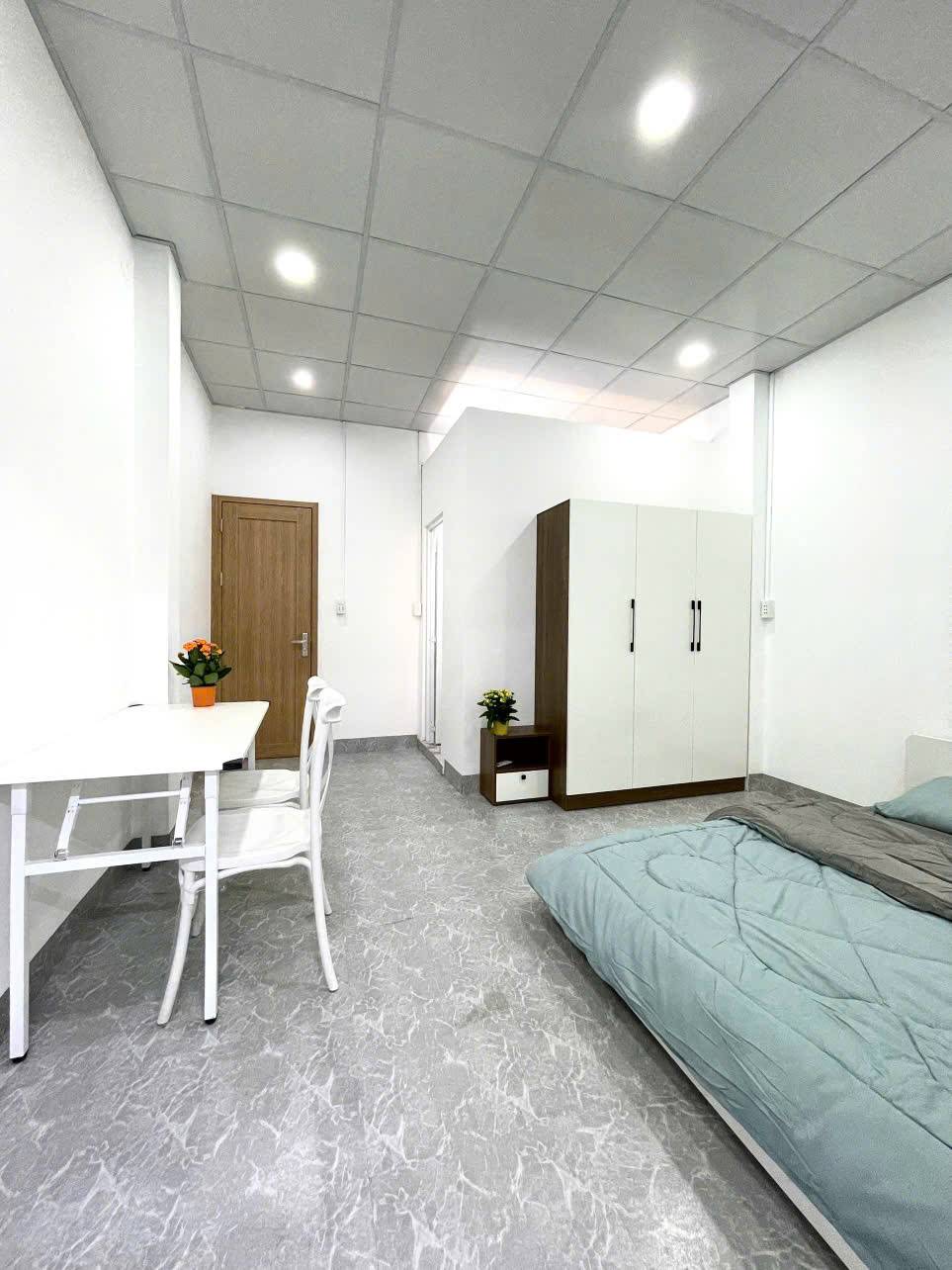 Cho thuê phòng 42 Trương Hoàng Thanh, Tân Bình