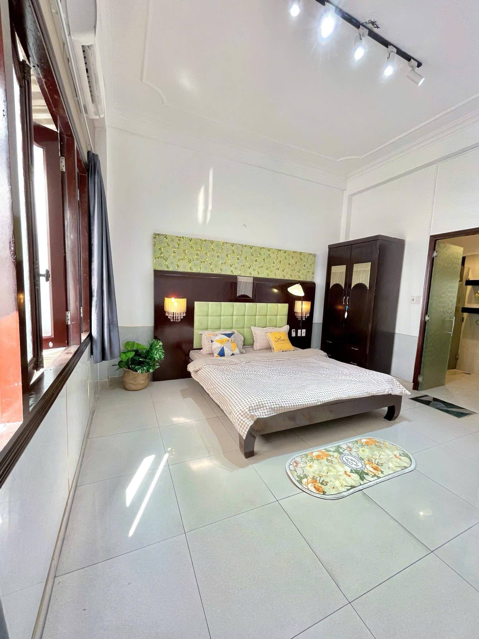 Cho thuê phòng 210 Hồ Văn Huê, Phú Nhuận, HCM