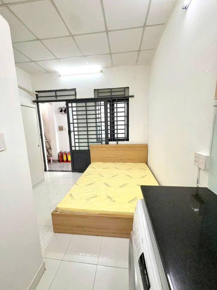 Cho thuê phòng 937 Hoàng Sa, Quận 3, HCM