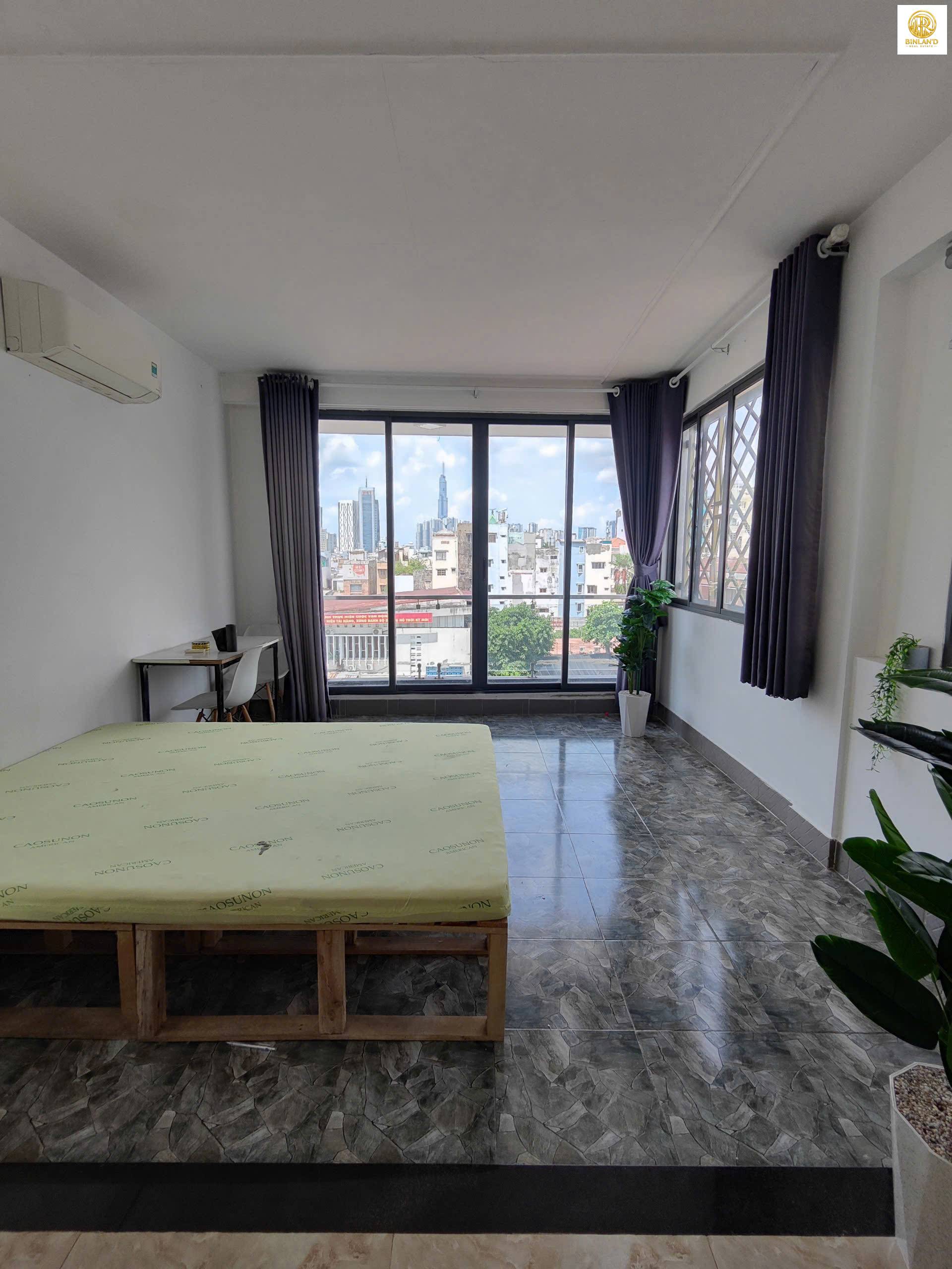  penhouse 77 lê văn duyệt 