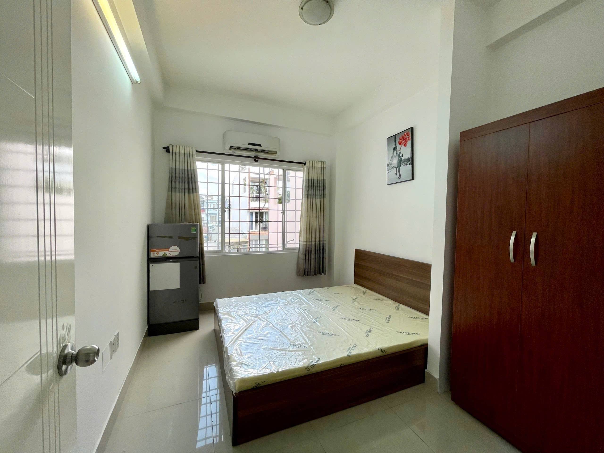 Cho thuê phòng 271 Lê Văn Sỹ, Tân Bình