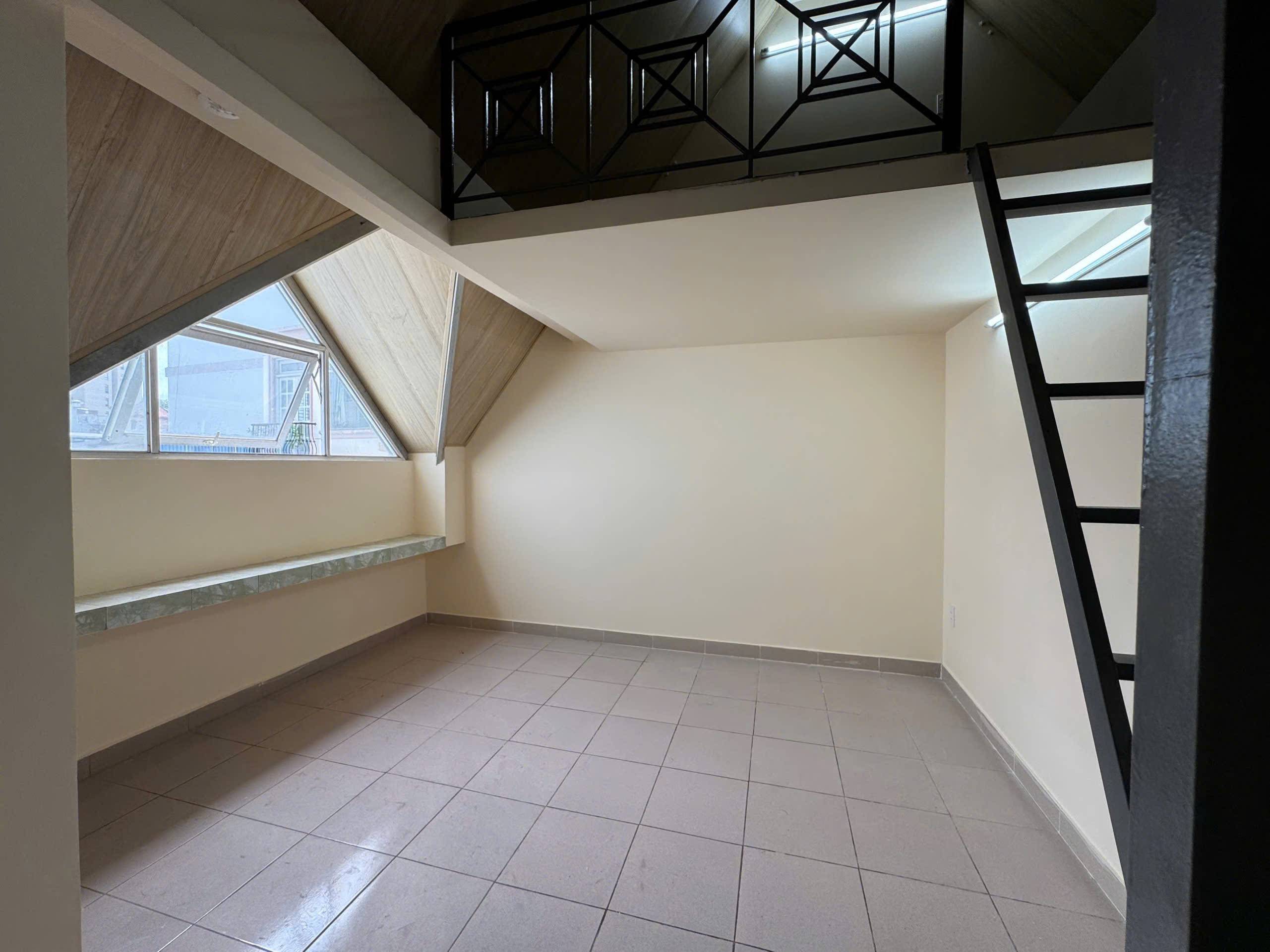  Cho thuê phòng 153 Nguyễn Văn Cừ, Quận 5, HCM