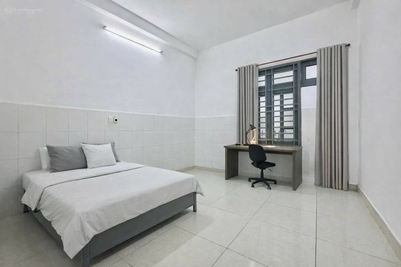 Cho Thuê Phòng Trọ Giá Rẻ 1PN Tách Bếp Tầng Trệt