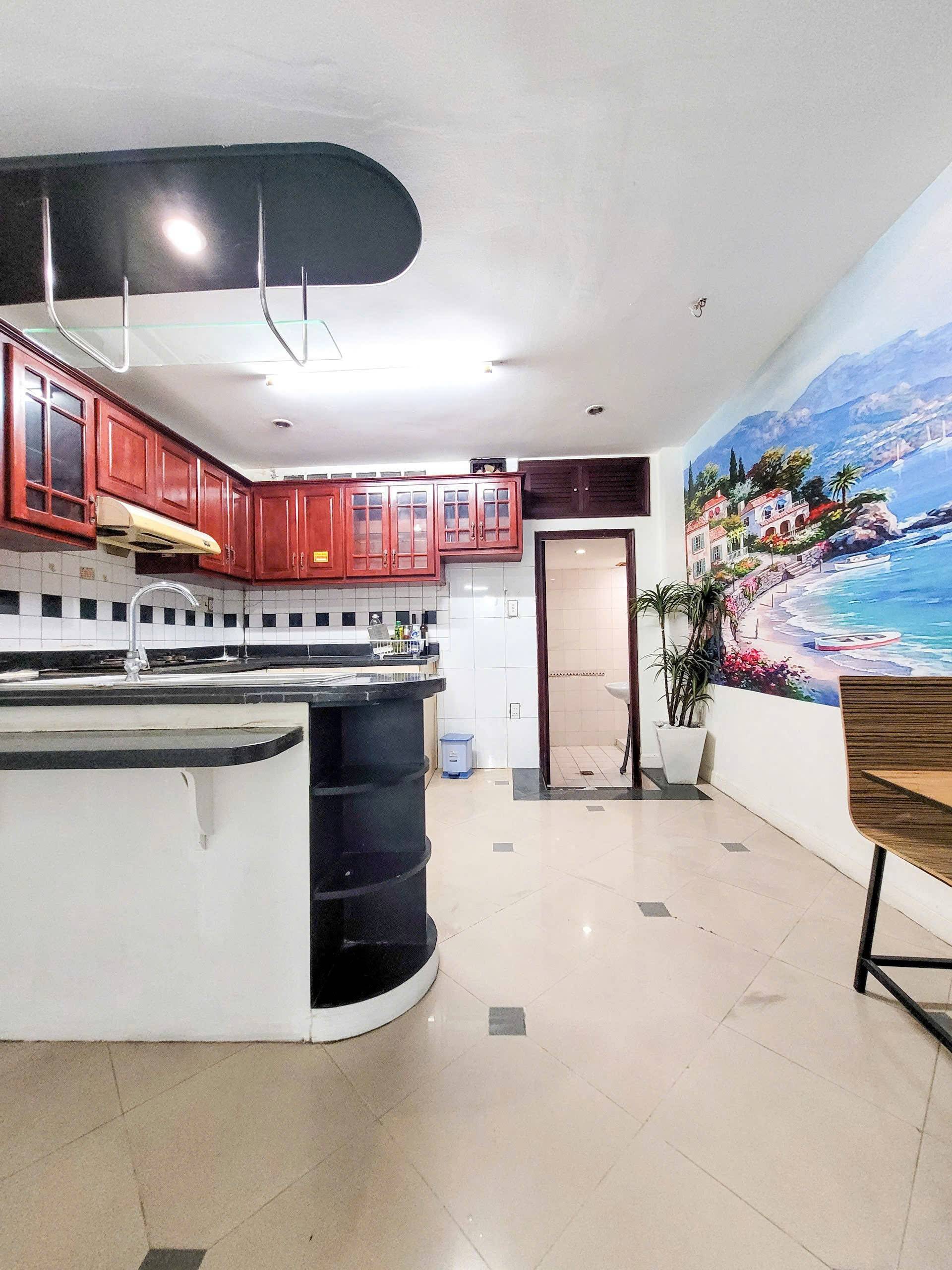 Cho thuê phòng 52 Điện Biên Phủ, Quận 1
