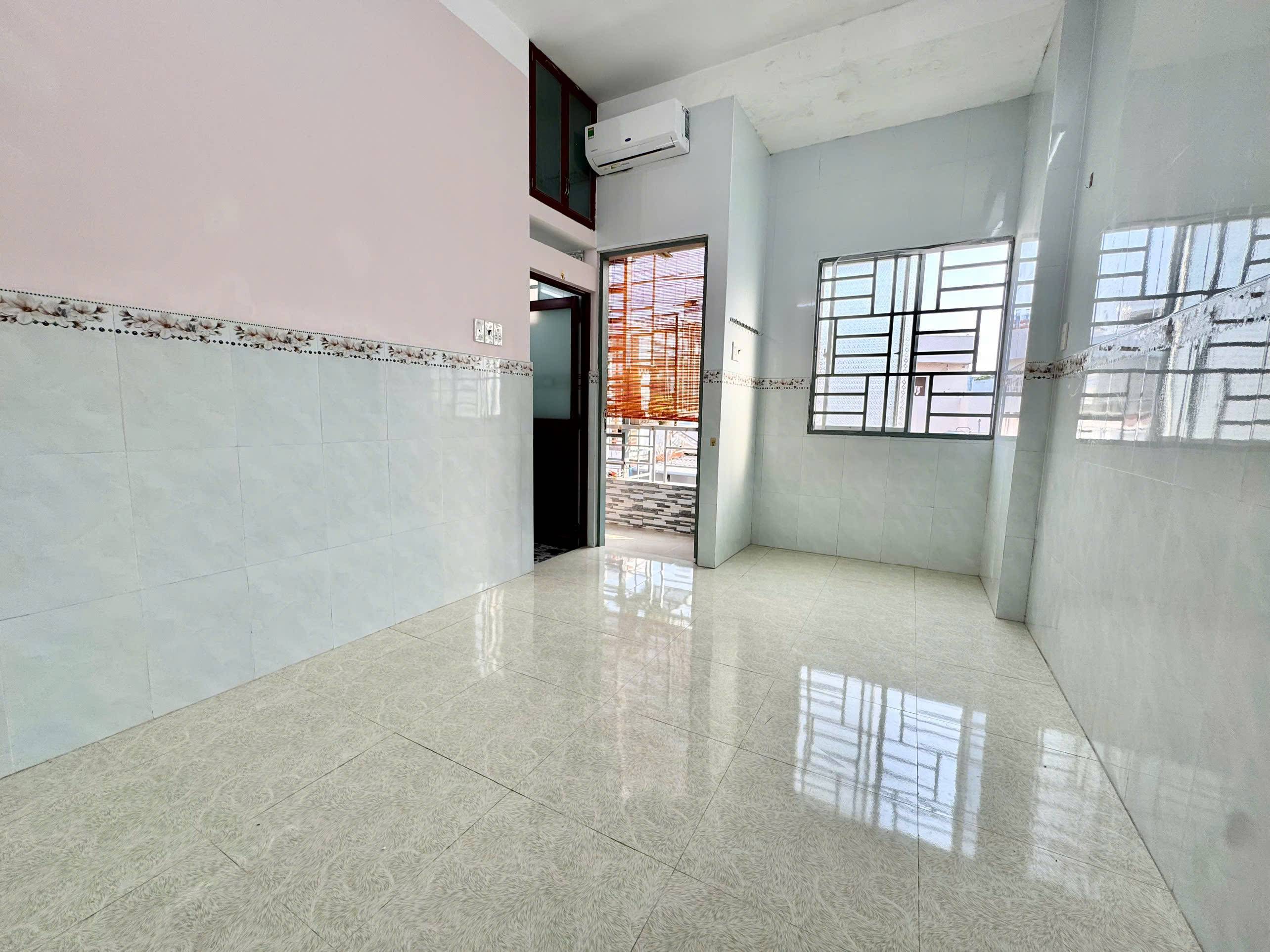 Cho thuê phòng 203 Xóm Chiếu, Quận 4