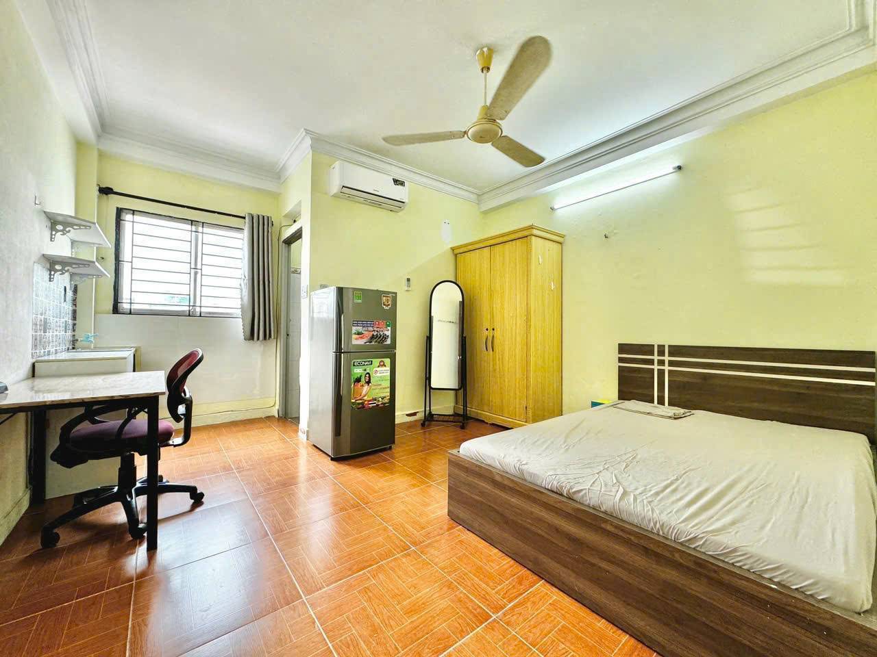  Cho thuê phòng 56 Nhiêu Tứ, Phú Nhuận