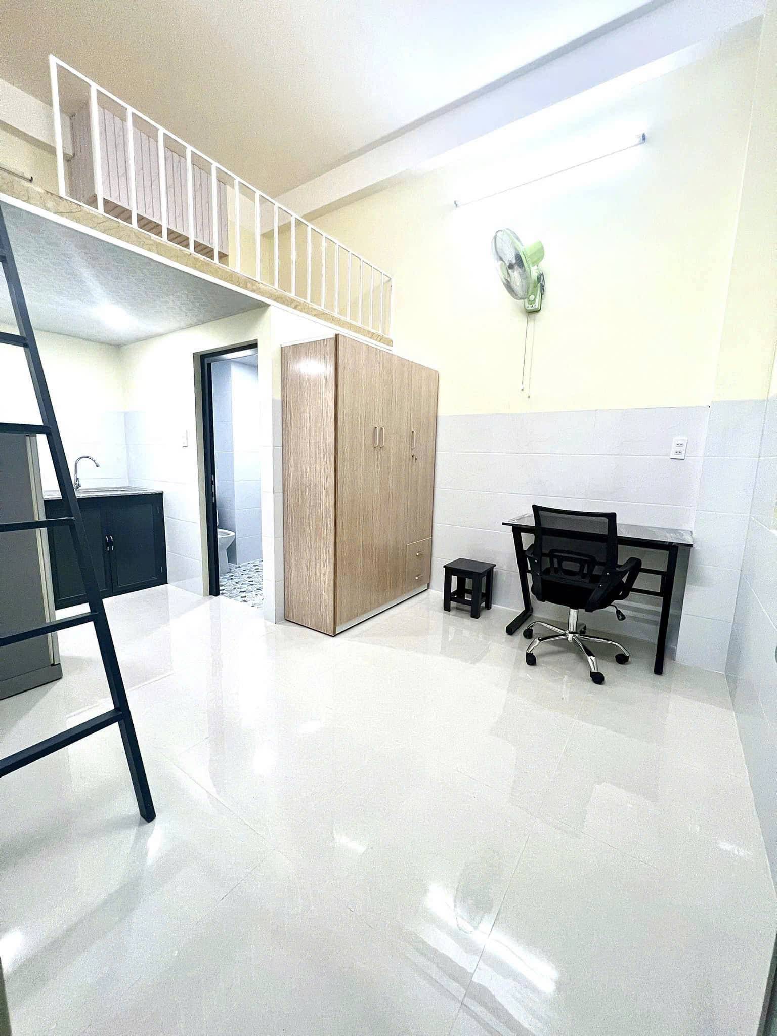 Cho thuê phòng Huỳnh Tấn Phát, Quận 7