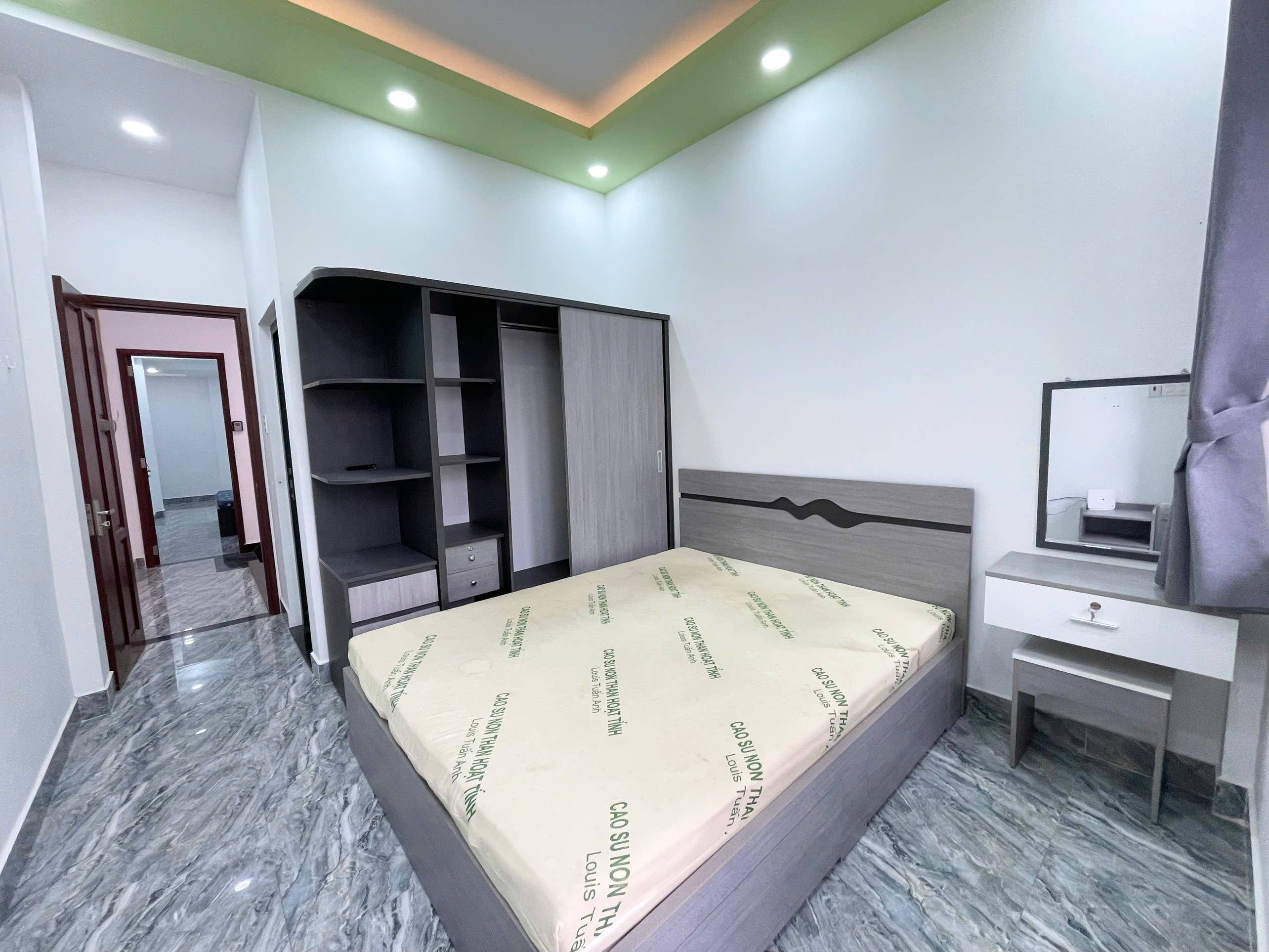 Cho thuê phòng 349 Trần Bình Trọng, Quận 5