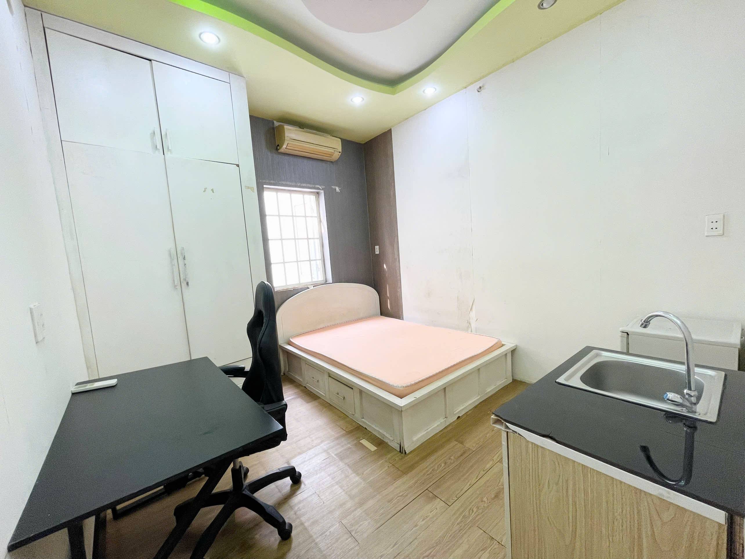 Cho thuê phòng 28 Trần Khắc Chân, Quận 1
