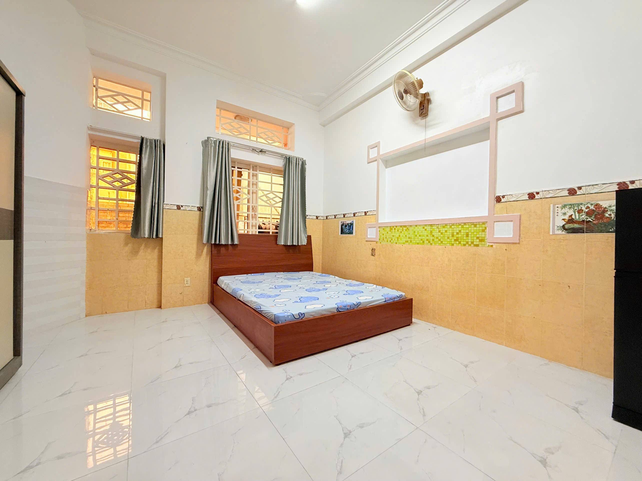 Cho thuê phòng 561 Cách Mạng Tháng 8, Quận 10, HCM
