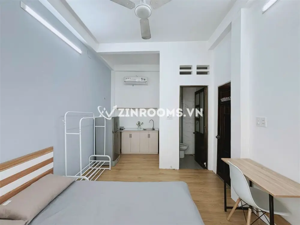 Cho thuê phòng 504/9, Cách Mạng Tháng 8, Phường 11, Quận 3, Hồ Chí Minh