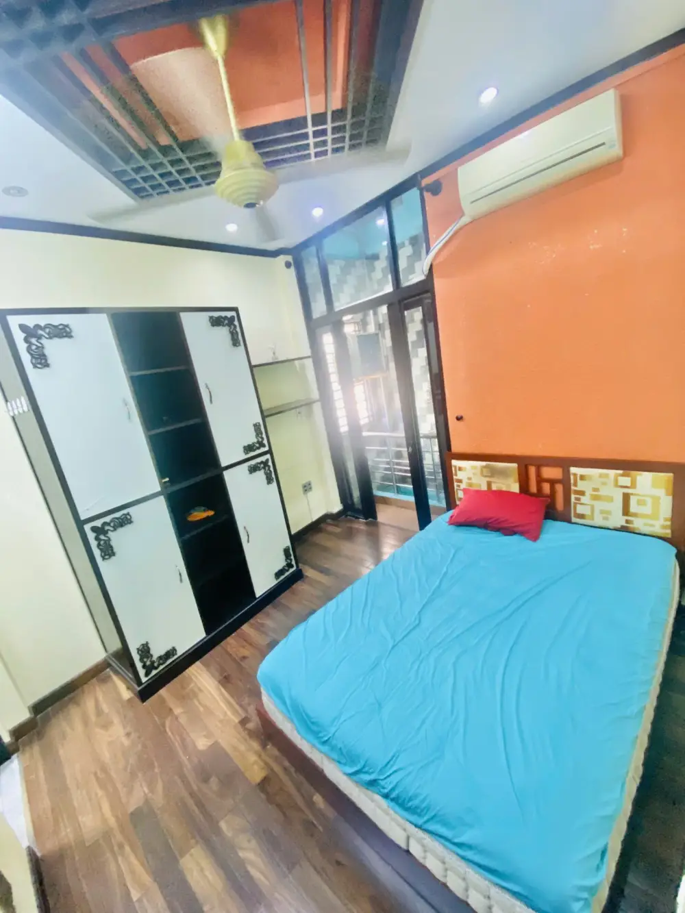 Cho thuê phòng 32/17, Nguyễn Hữu Cầu ZTT5, Phường Tân Định, Quận 1, Hồ Chí Minh