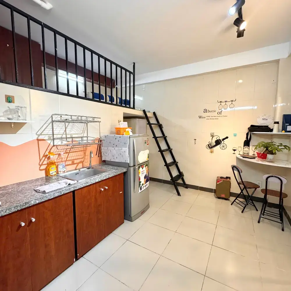 Cho thuê phòng 214/C33, Nguyễn Trãi, Phường Nguyễn Cư Trinh, Quận 1, Hồ Chí Minh N3864 P27061