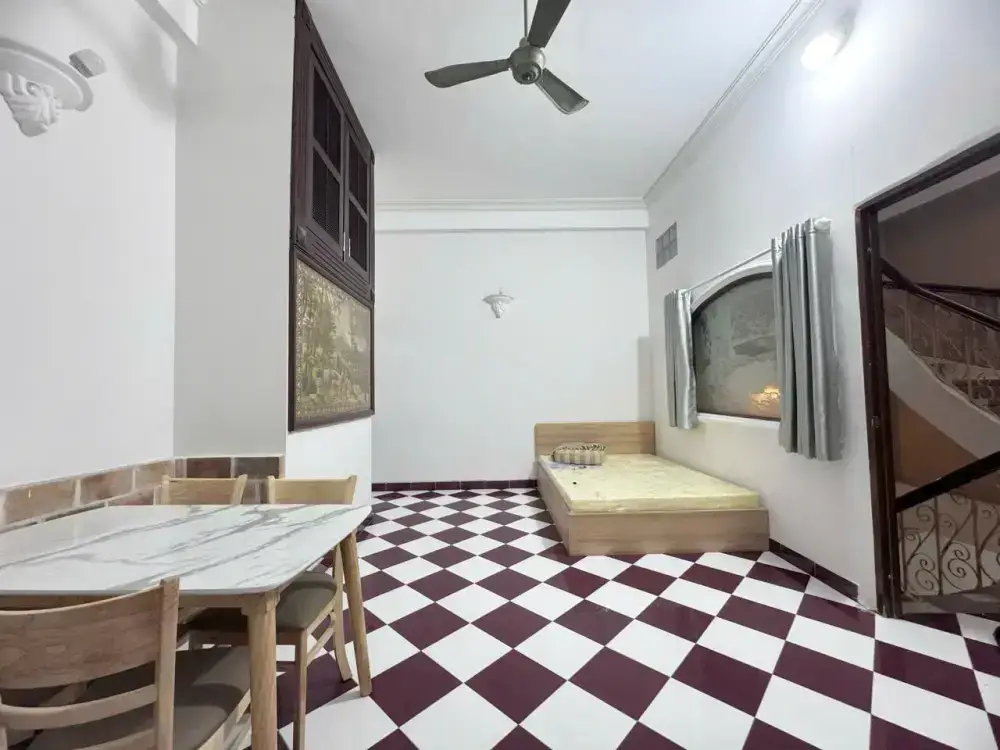 Cho thuê phòng 10/18/8, Đặng Văn Ngữ, Phường 10, Quận Phú Nhuận, Hồ Chí Minh - zbt