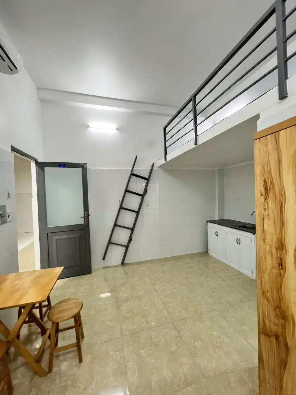 Cho thuê phòng 217/102/18, Bùi Đình Tuý - zbt, Phường 24, Quận Bình Thạnh, Hồ Chí Minh