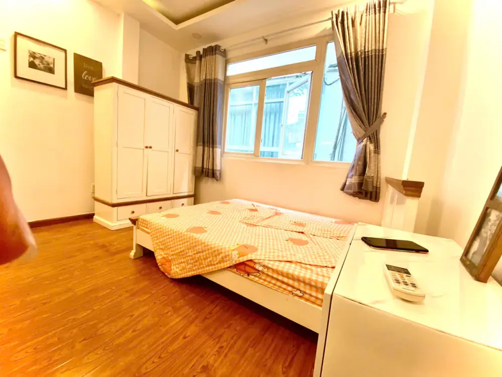 Cho thuê phòng 15B/76, Lê Thánh Tôn, Phường Bến Nghé, Quận 1, Hồ Chí Minh