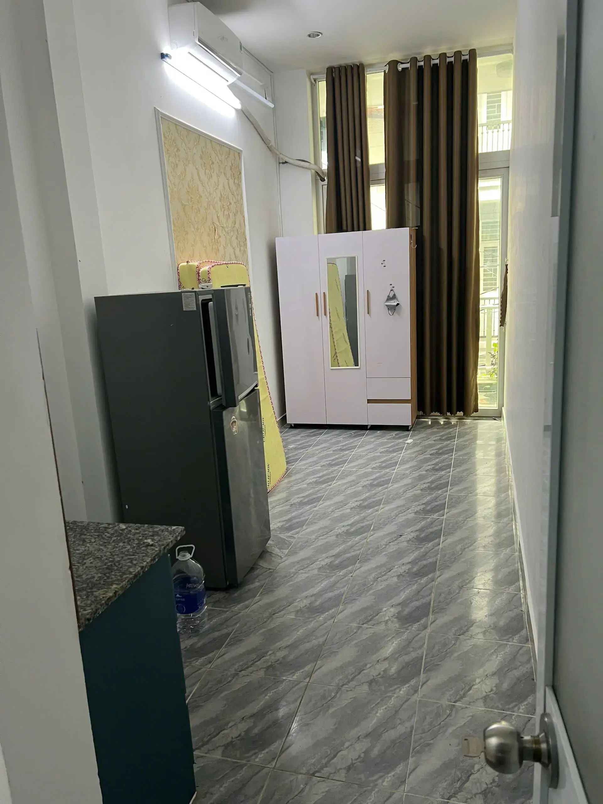 Cho thuê phòng 585/4C, Sư Vạn Hạnh ZTT3, Phường 13, Quận 10, Hồ Chí Minh