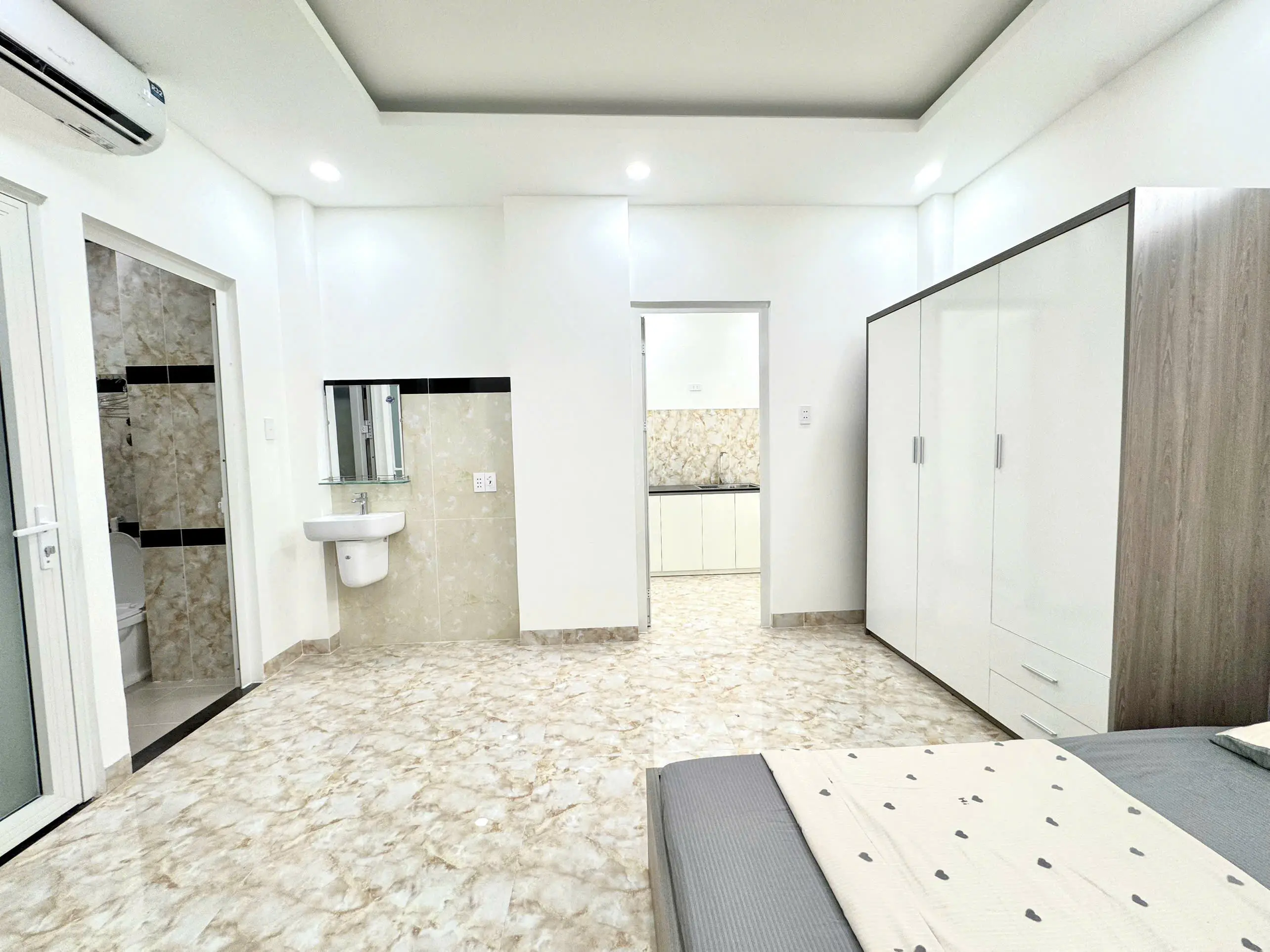 Cho thuê phòng 424, Nguyễn Tất Thành ZTT3, Phường 08, Quận 4, Hồ Chí Minh