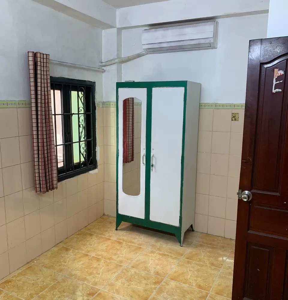 Cho thuê phòng 240/52, Cách Mạng Tháng 8 ZTT3, Phường 10, Quận 3, Hồ Chí Minh N8060 P1526